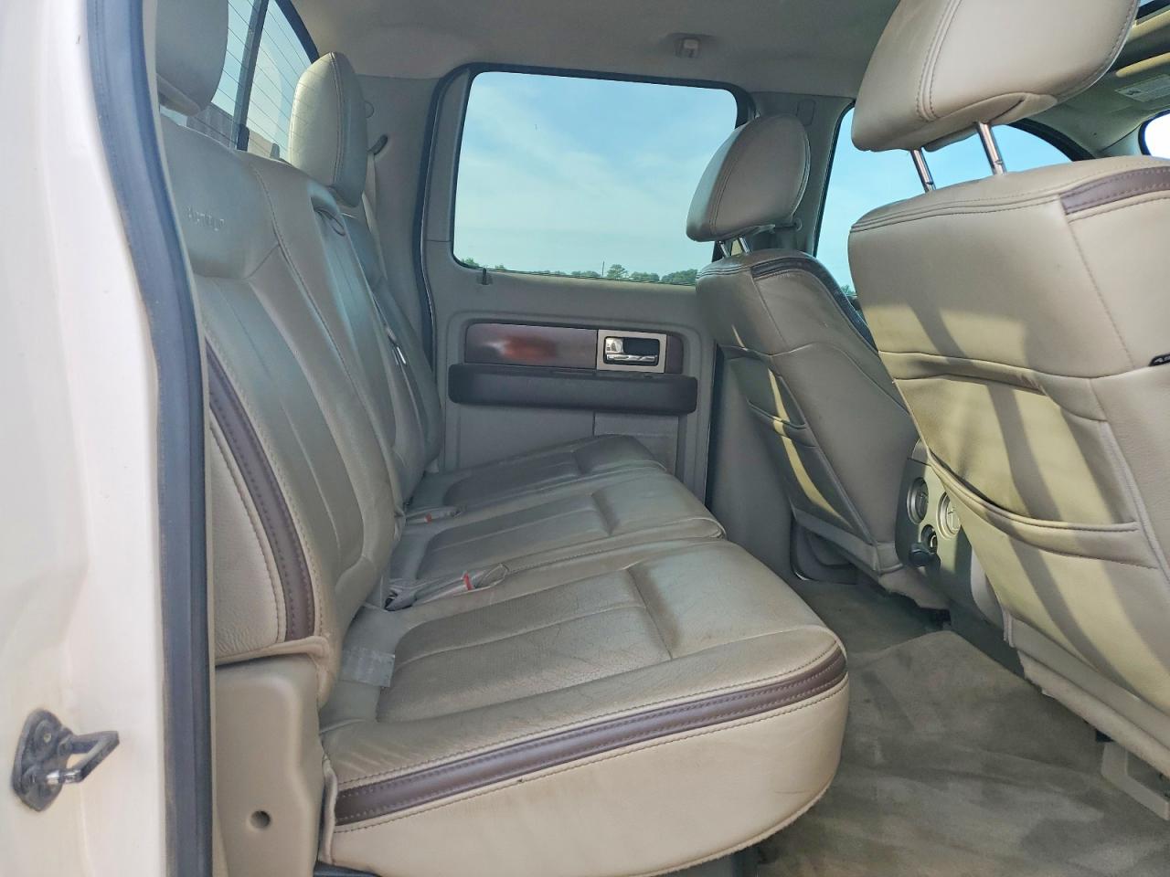 2010 Ford F150 Supercrew Белый vin: 1FTFW1EV0AFB37134