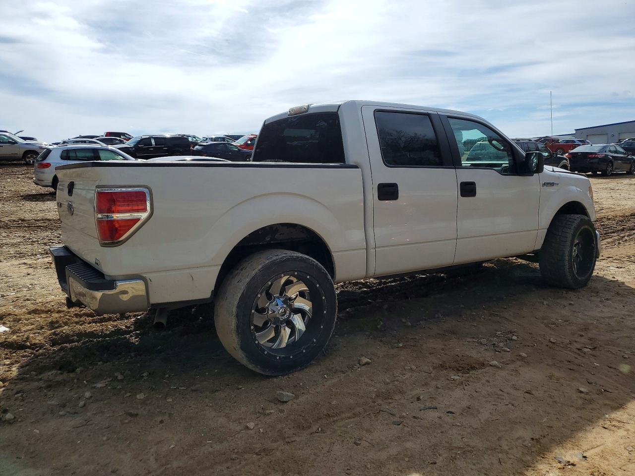 2010 Ford F150 Supercrew White vin: 1FTFW1EV0AKB97874