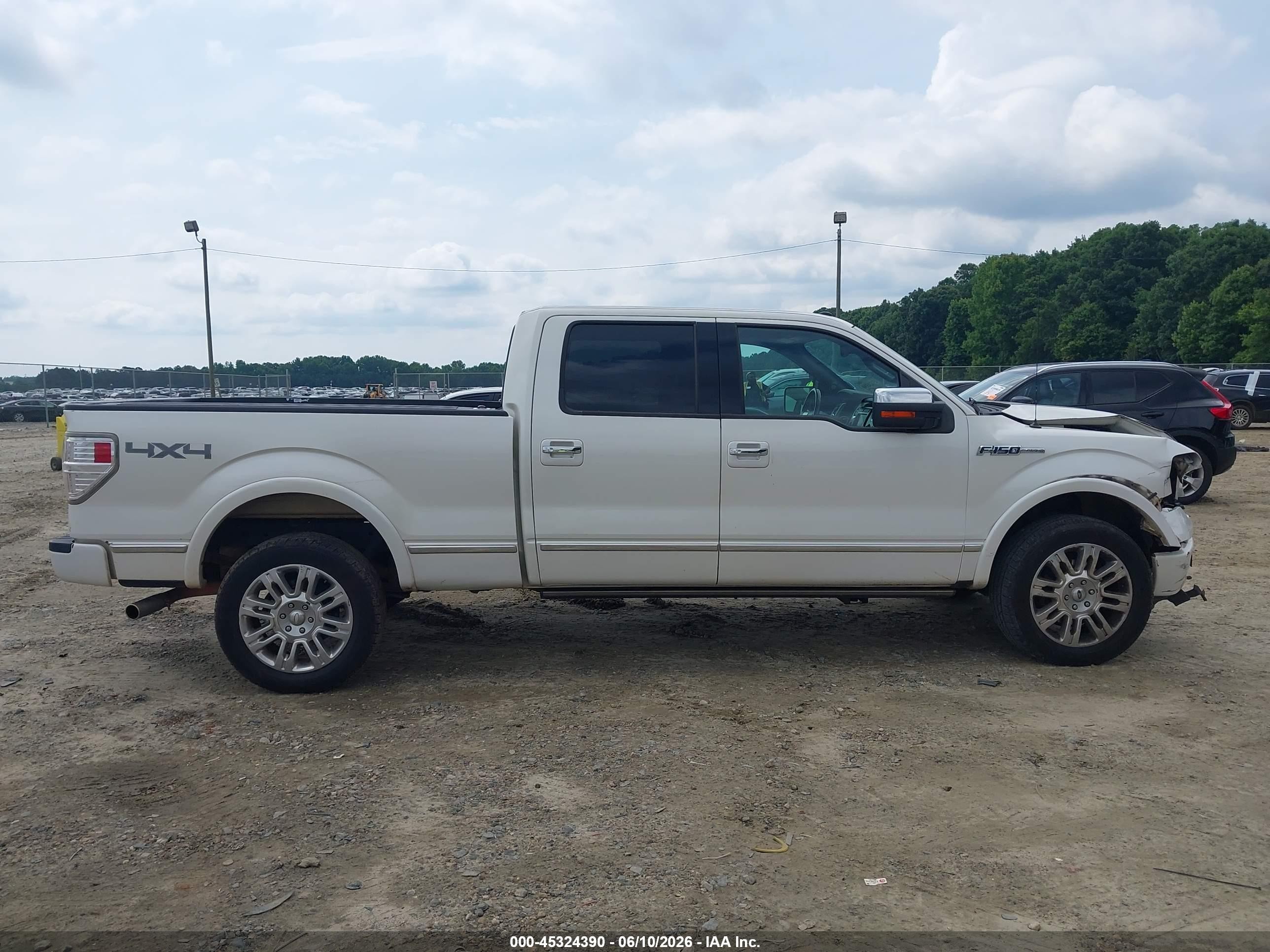 2010 Ford F-150 Fx4/harley-davidson/king Ranch/lariat/platinum/xl/xlt White vin: 1FTFW1EV1AFA39648