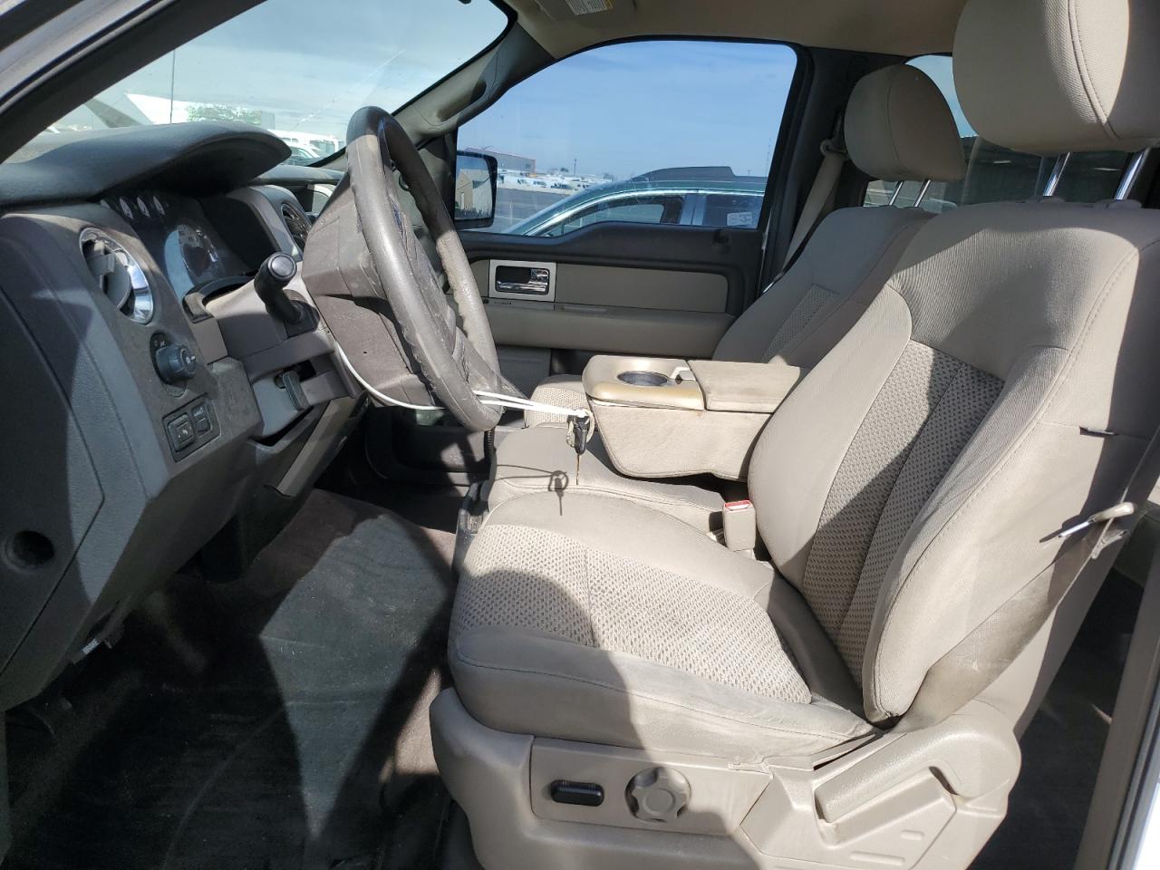 2010 Ford F150 Supercrew Белый vin: 1FTFW1EV1AFB38700