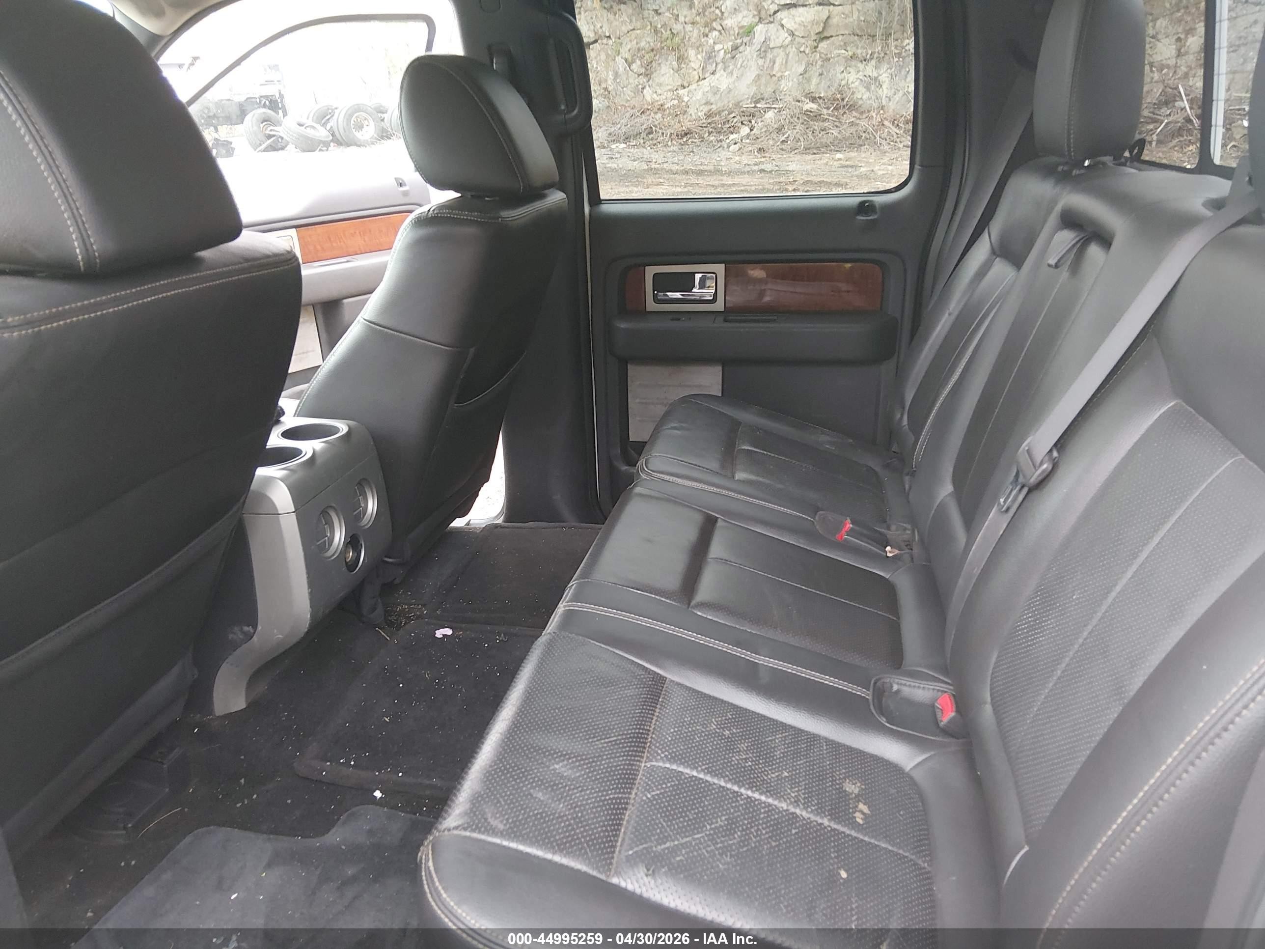 2010 Ford F-150 Fx4/harley-davidson/king Ranch/lariat/platinum/xl/xlt White vin: 1FTFW1EV1AFB49390