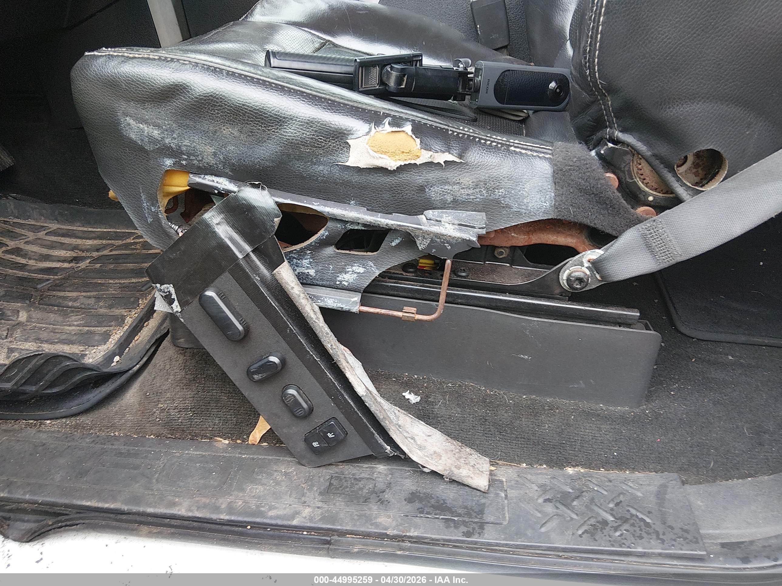 2010 Ford F-150 Fx4/harley-davidson/king Ranch/lariat/platinum/xl/xlt White vin: 1FTFW1EV1AFB49390
