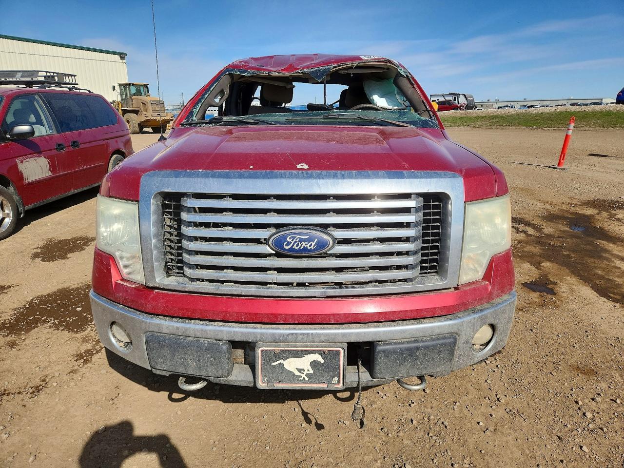 2010 Ford F150 Red vin: 1FTFW1EV1AFC26257