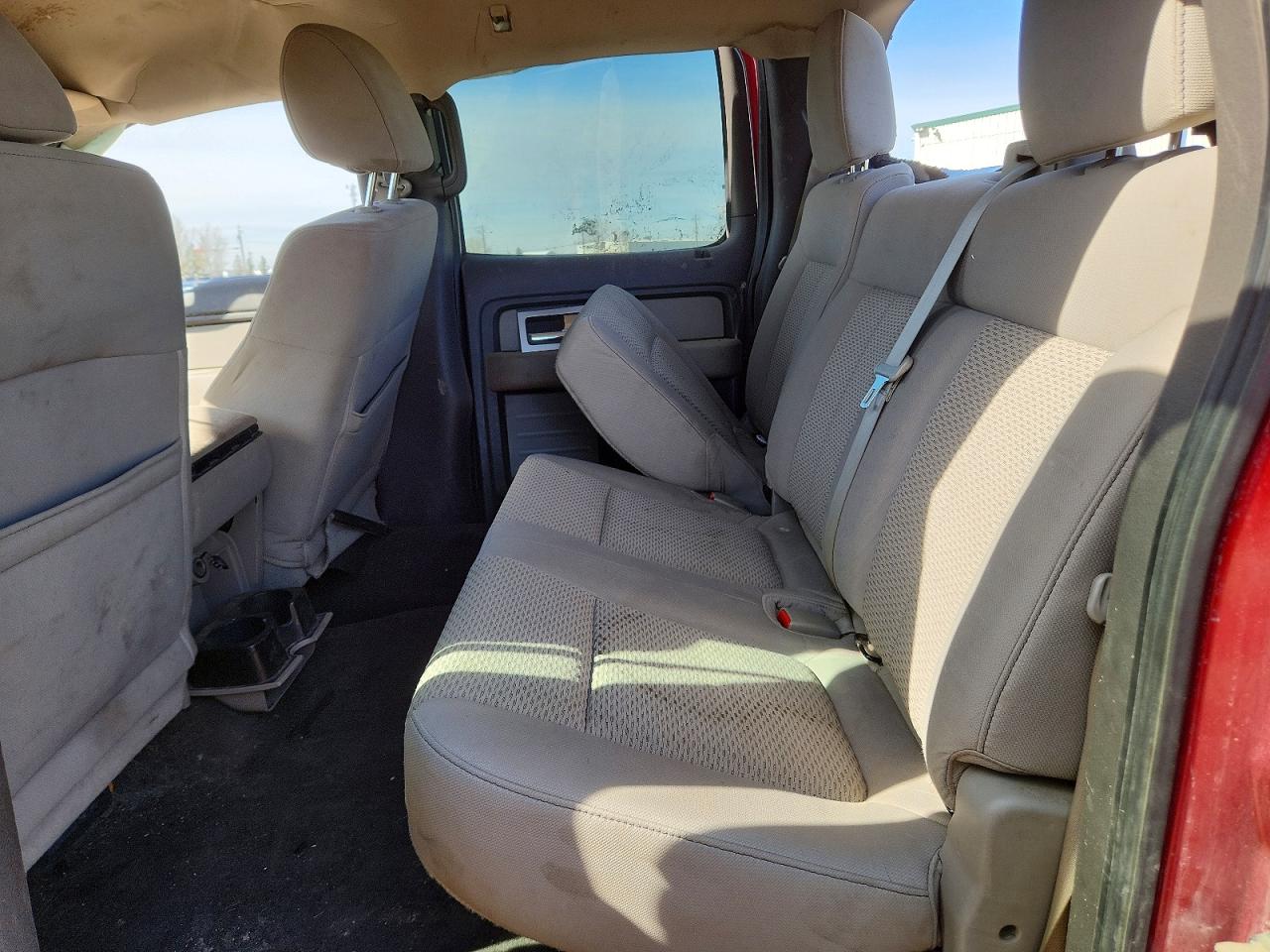 2010 Ford F150 Red vin: 1FTFW1EV1AFC26257