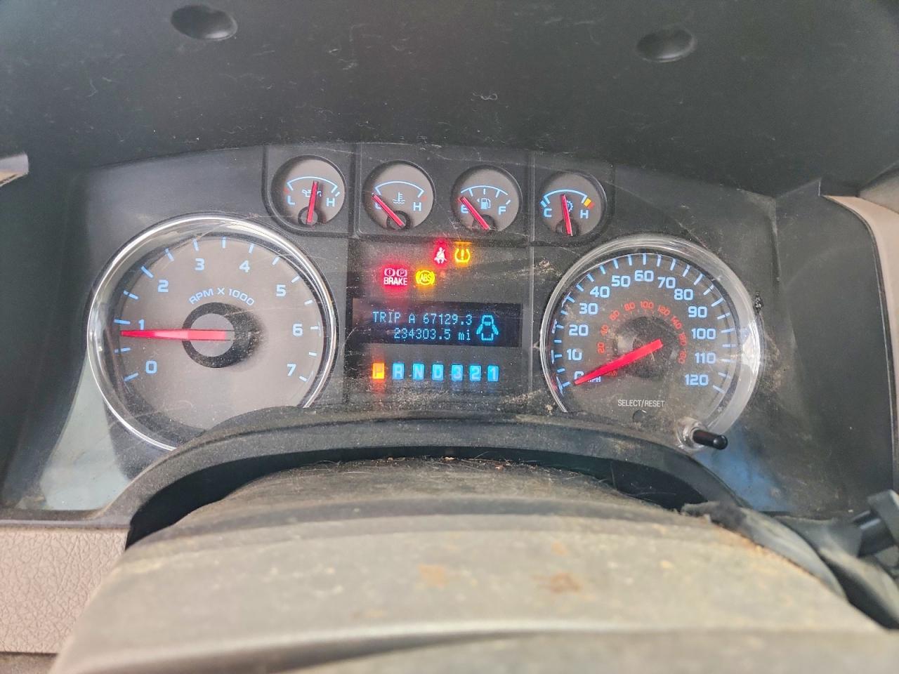 2010 Ford F150 Supercrew Silver vin: 1FTFW1EV1AFC62806
