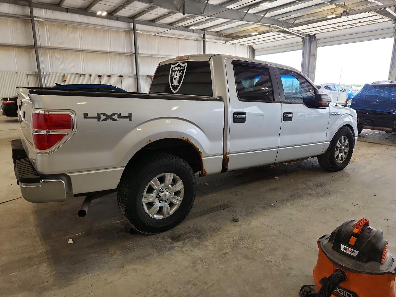 2010 Ford F150 Supercrew Silver vin: 1FTFW1EV1AFC62806