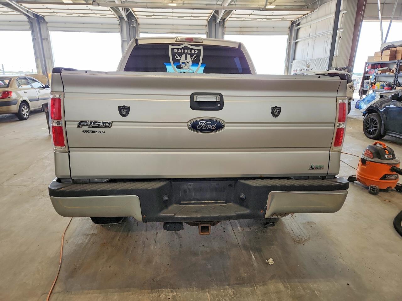 2010 Ford F150 Supercrew Silver vin: 1FTFW1EV1AFC62806