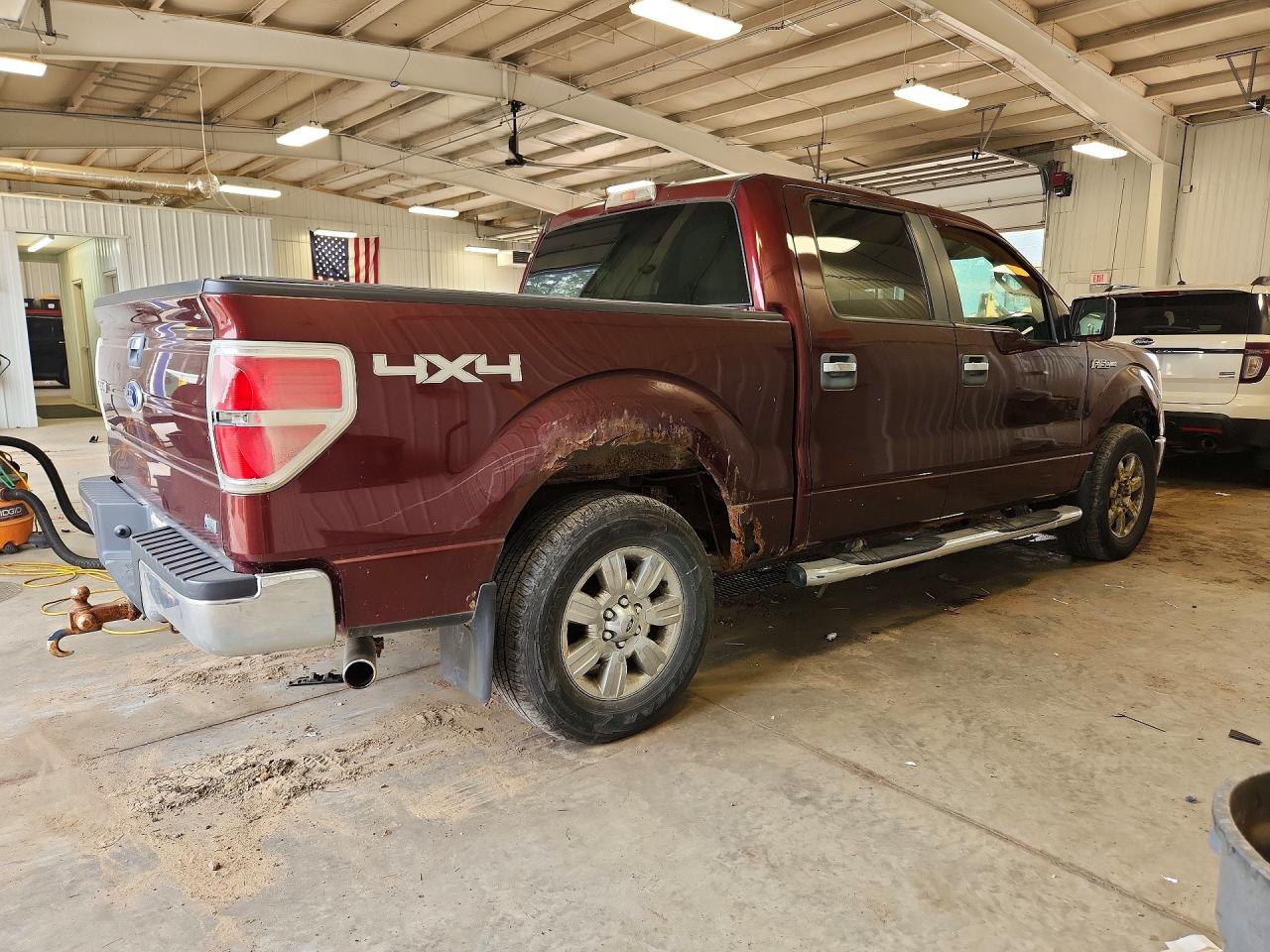 2010 Ford F150 Supercrew Бордовый vin: 1FTFW1EV2AFA11857
