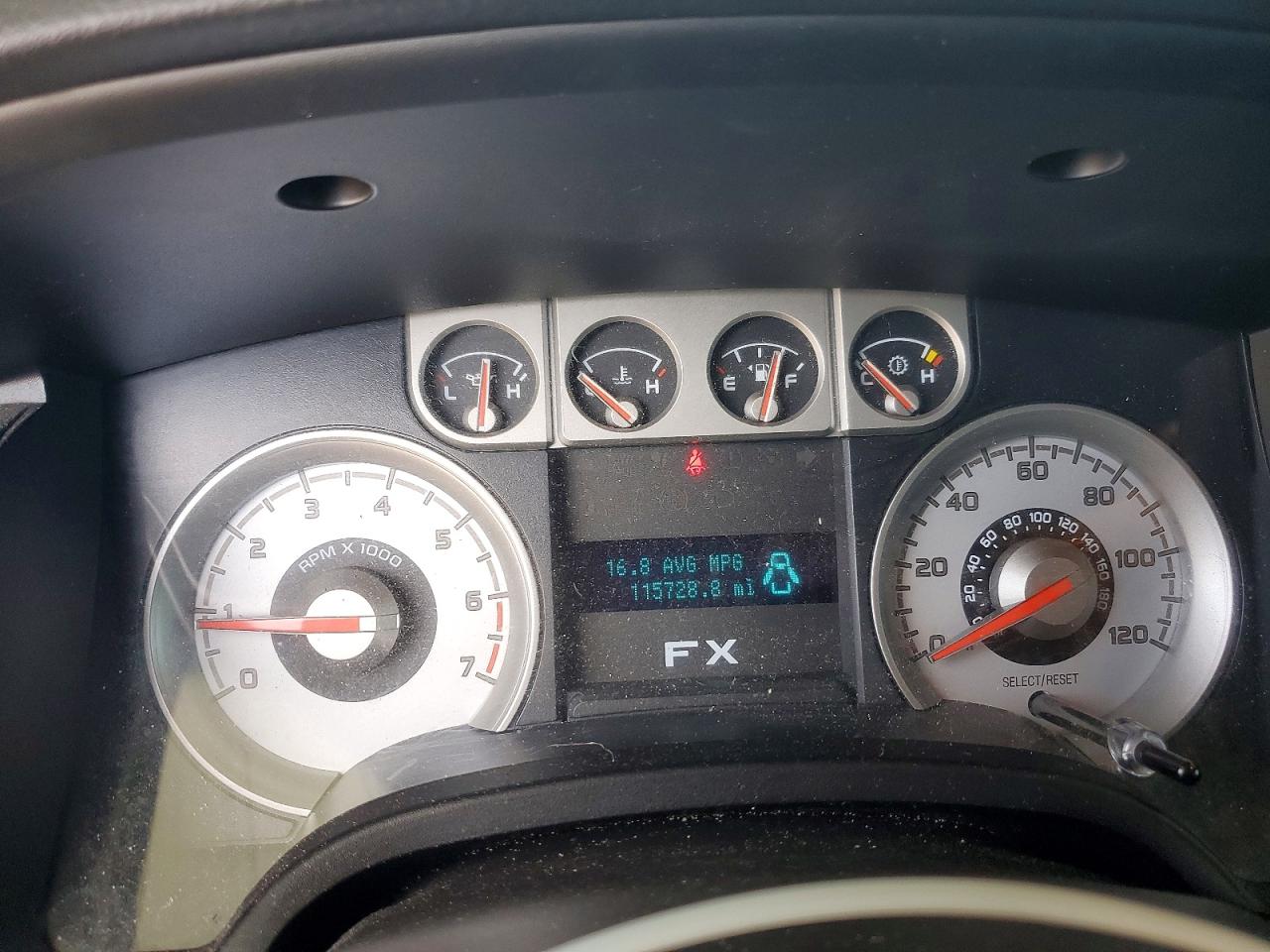 2010 Ford F150 Supercrew White vin: 1FTFW1EV2AFB55649