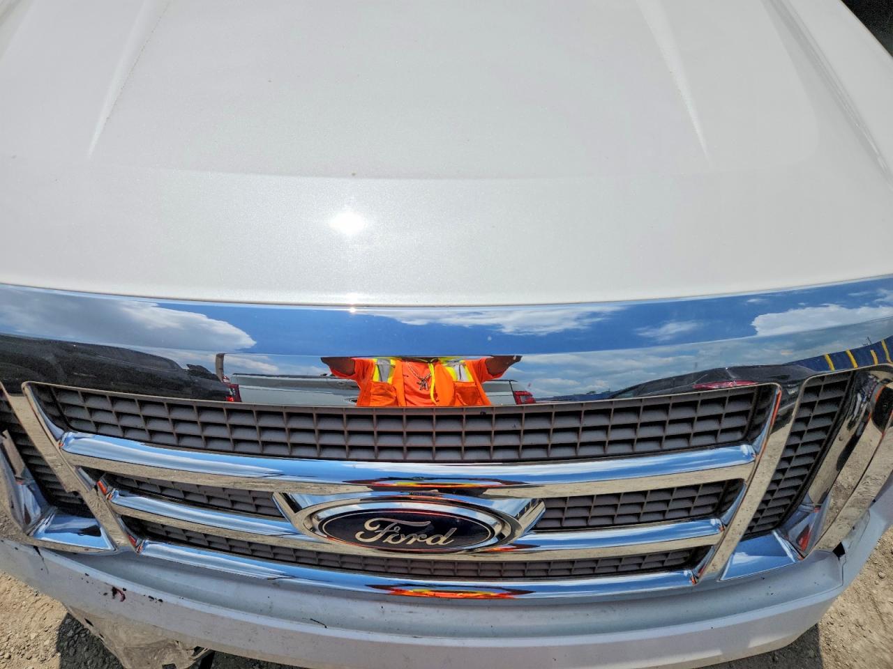 2010 Ford F150 Supercrew White vin: 1FTFW1EV2AFB91647