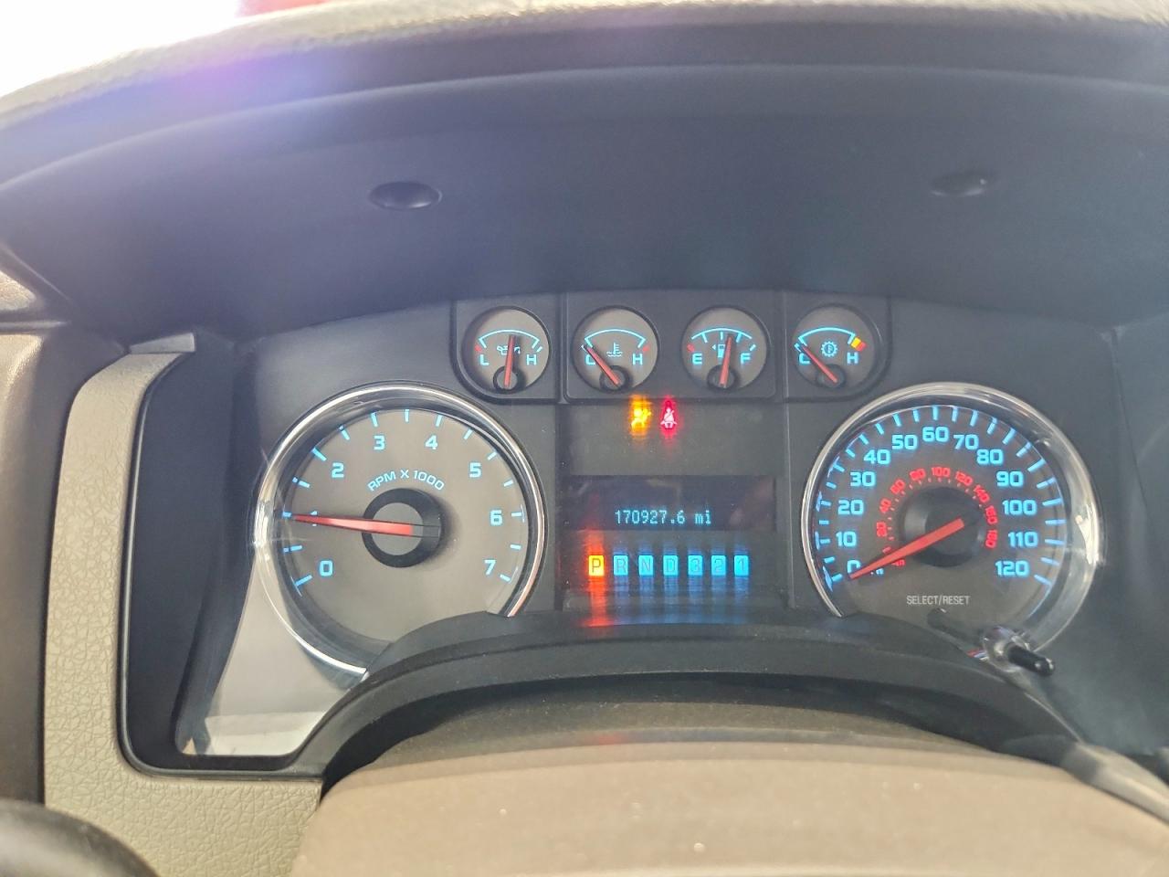 2010 Ford F150 Supercrew Burgundy vin: 1FTFW1EV2AFB94760