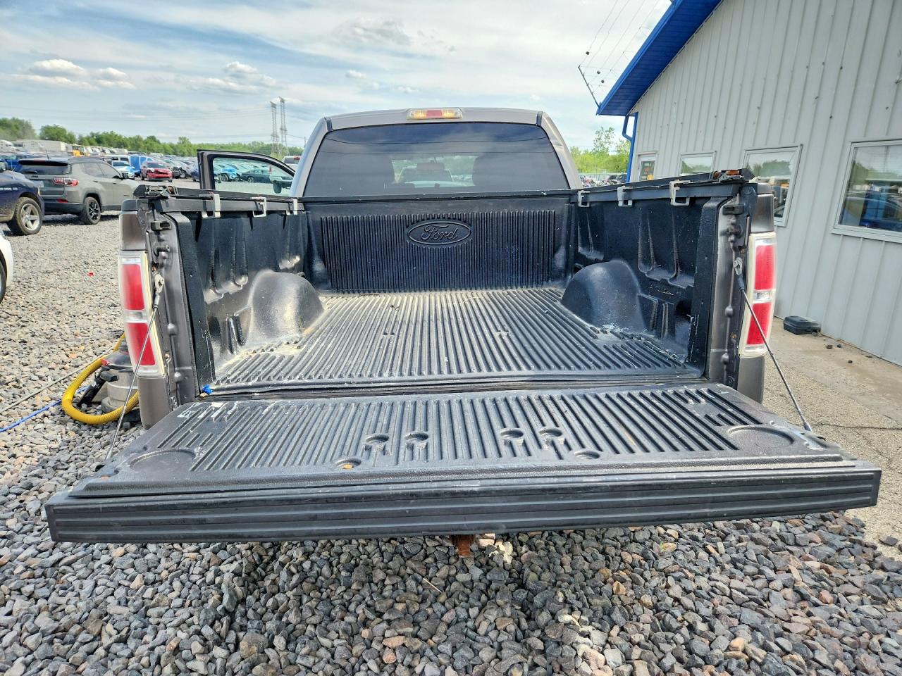 2010 Ford F150 Supercrew Gray vin: 1FTFW1EV2AFC89223