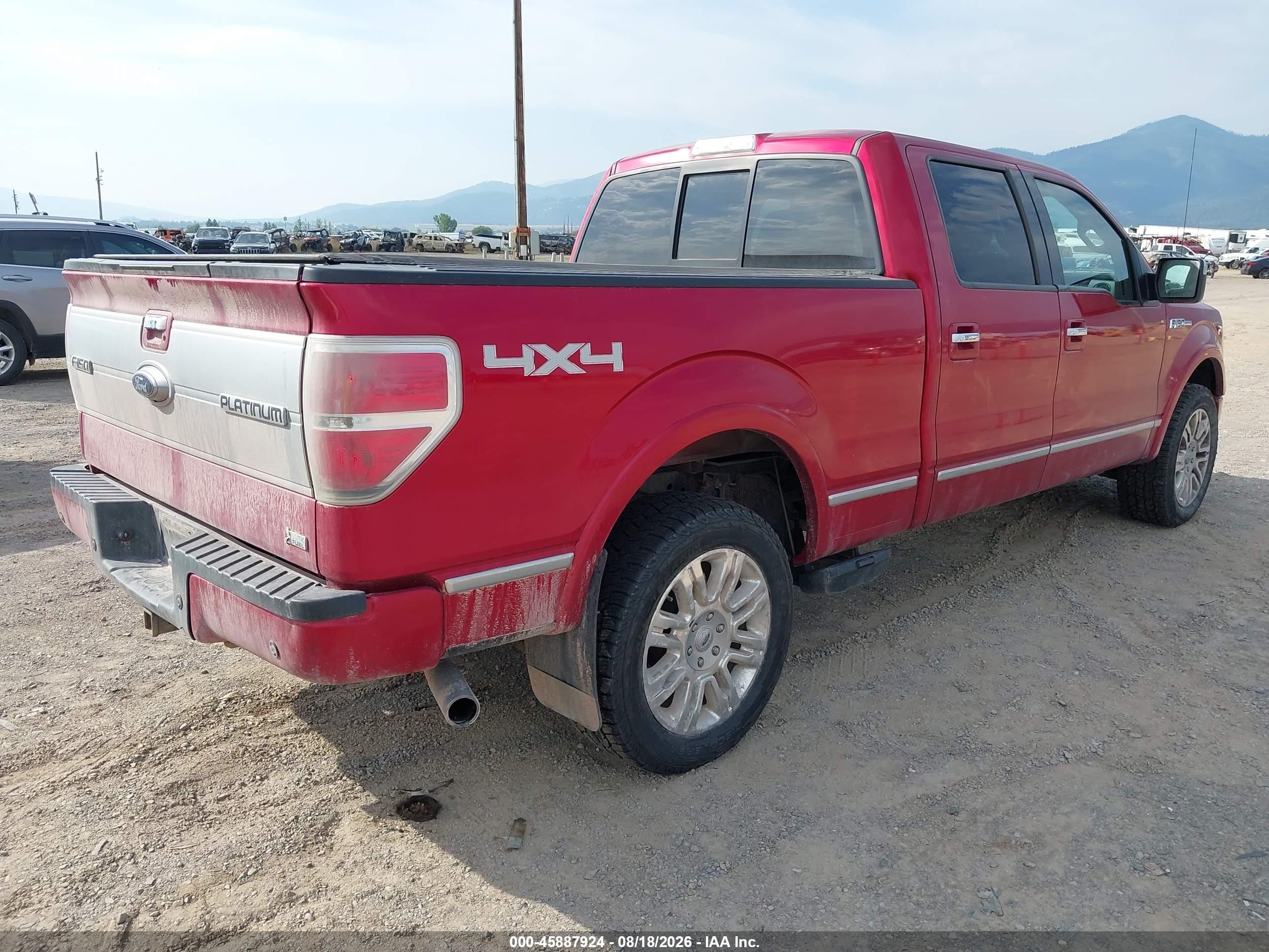 2010 Ford F-150   Красный vin: 1FTFW1EV2AFD67337