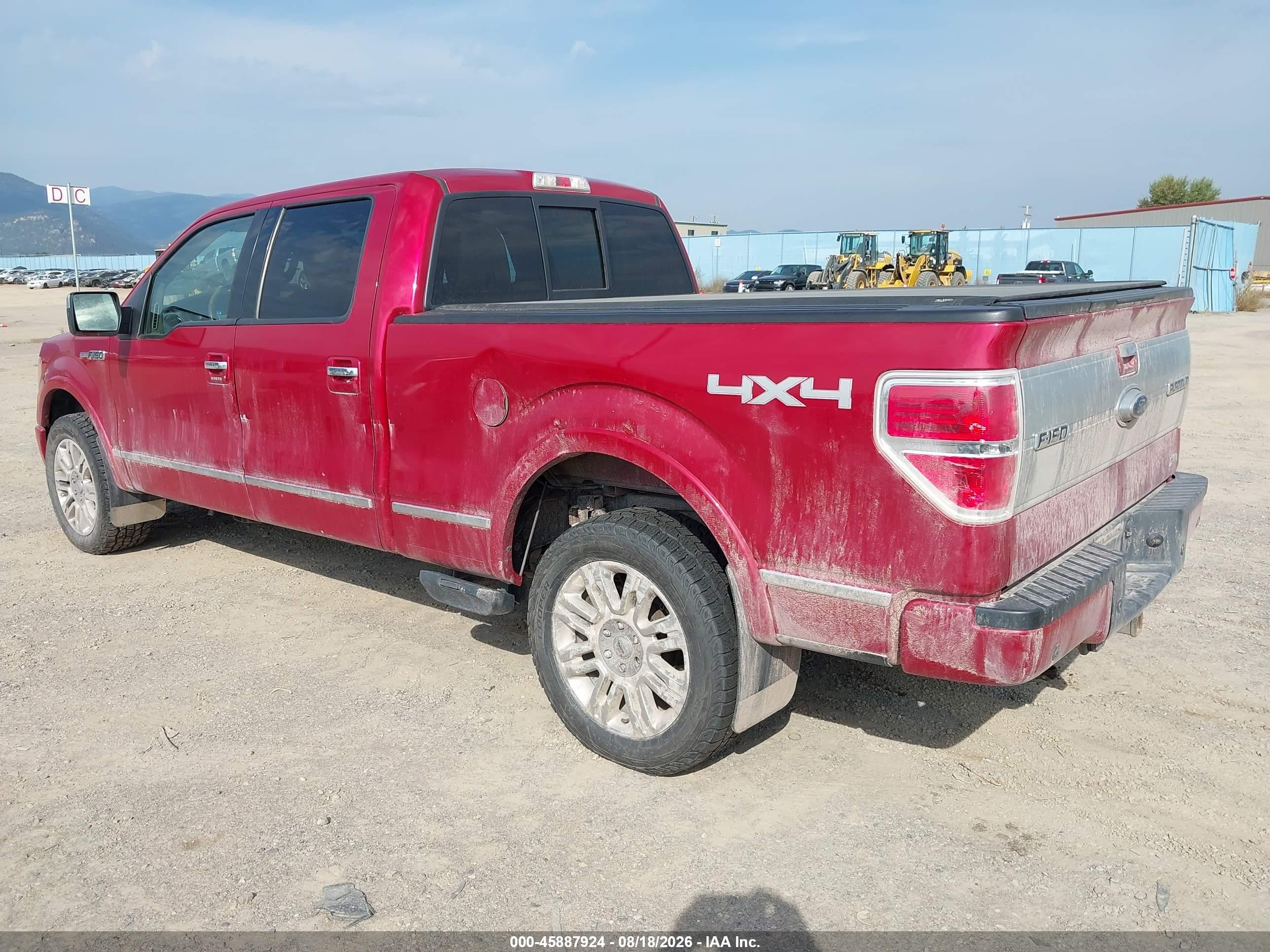 2010 Ford F-150   Красный vin: 1FTFW1EV2AFD67337