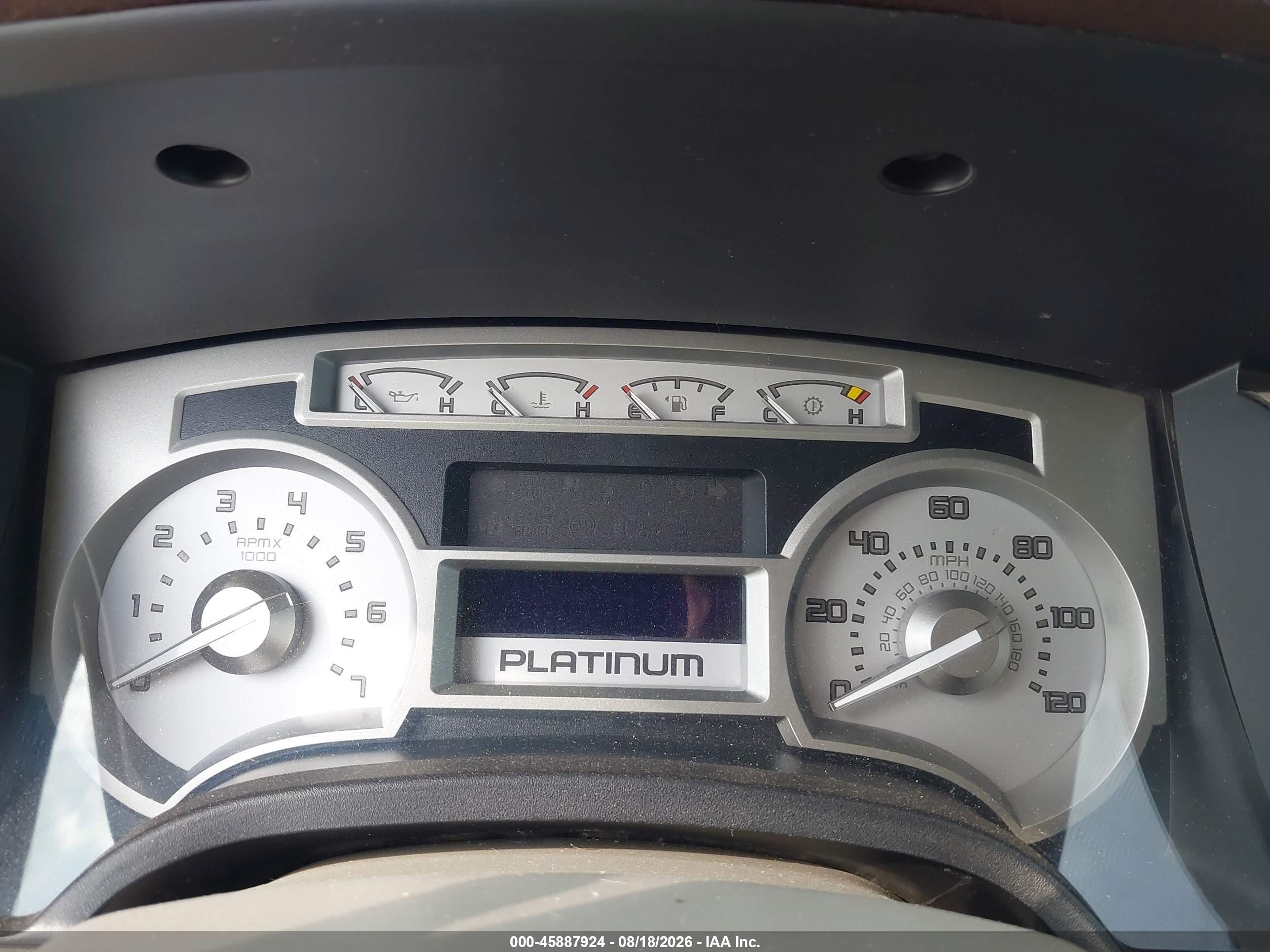 2010 Ford F-150   Красный vin: 1FTFW1EV2AFD67337