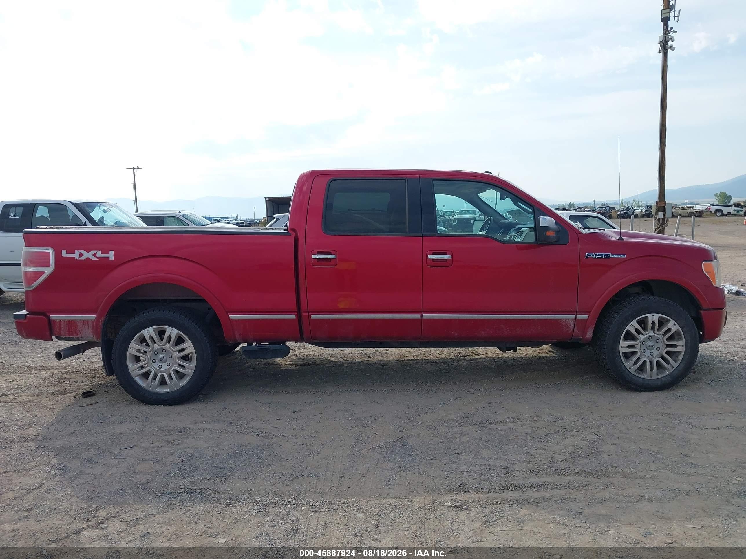 2010 Ford F-150   Красный vin: 1FTFW1EV2AFD67337