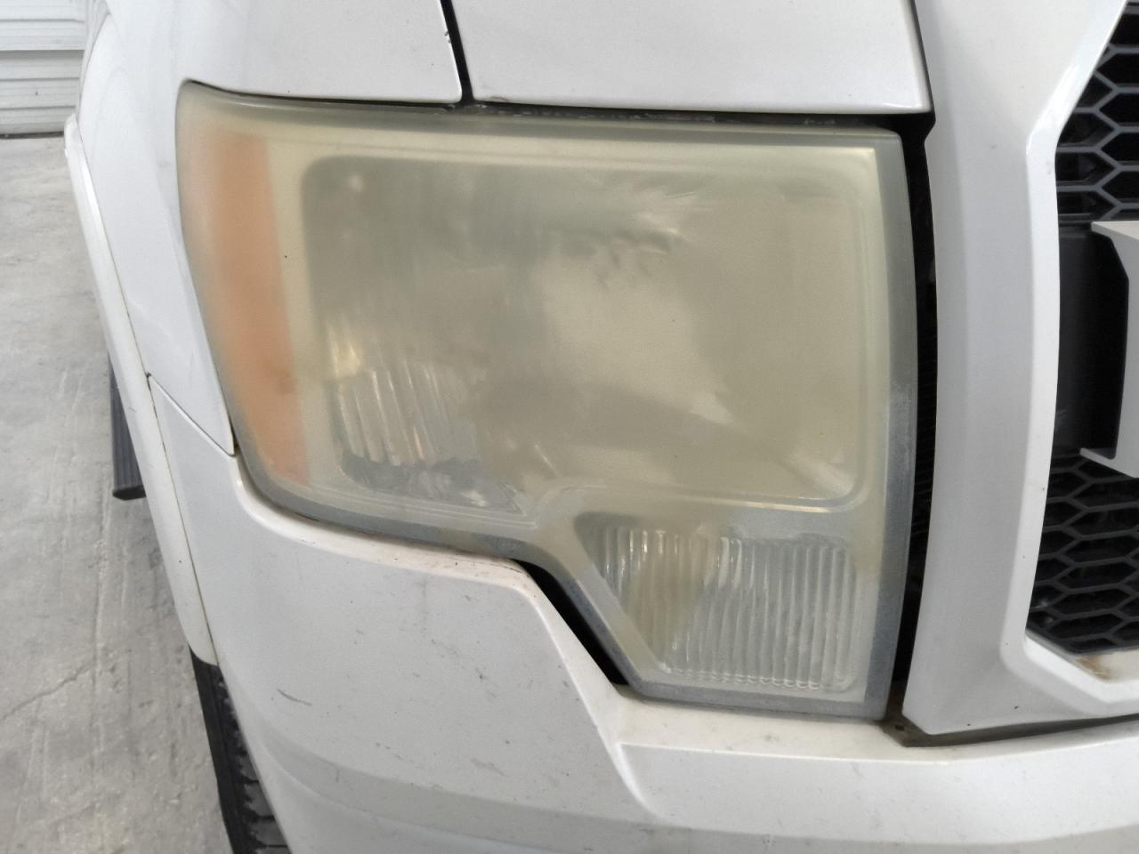 2010 Ford F150 Supercrew White vin: 1FTFW1EV3AFB44496 Damage: Right Head Lamp, Faded, Repair Required