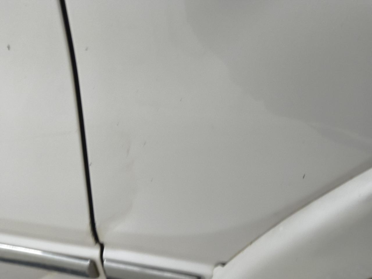 2010 Ford F150 Supercrew White vin: 1FTFW1EV3AFB44496 Damage: Right Front Fender, Dent(S) W/ Paint Dmg, 3 To 4 Inches
