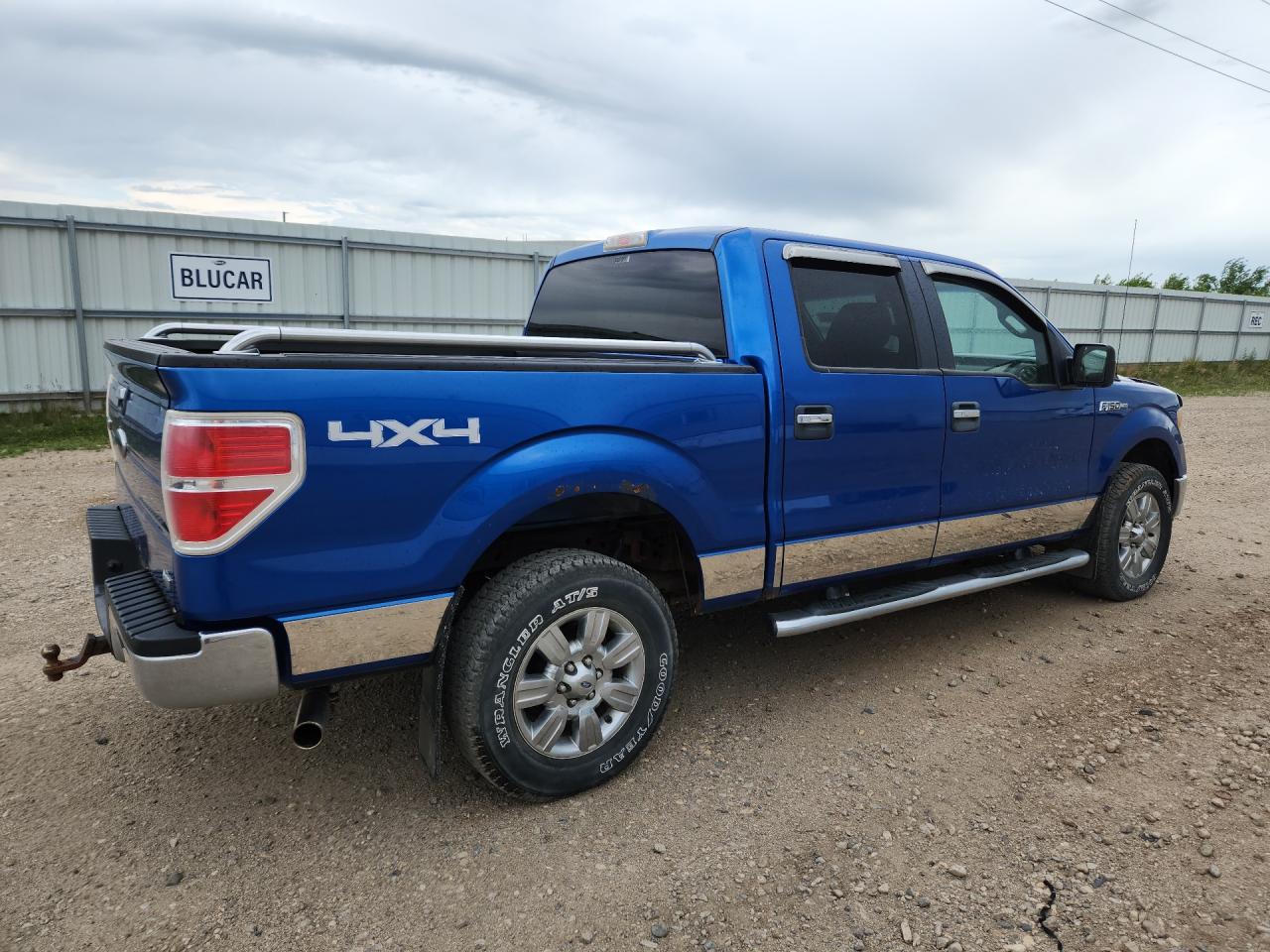 2010 Ford F150 Supercrew Blue vin: 1FTFW1EV3AFB59659 Damage: Right Bed Side, Rust, > 12 Inches