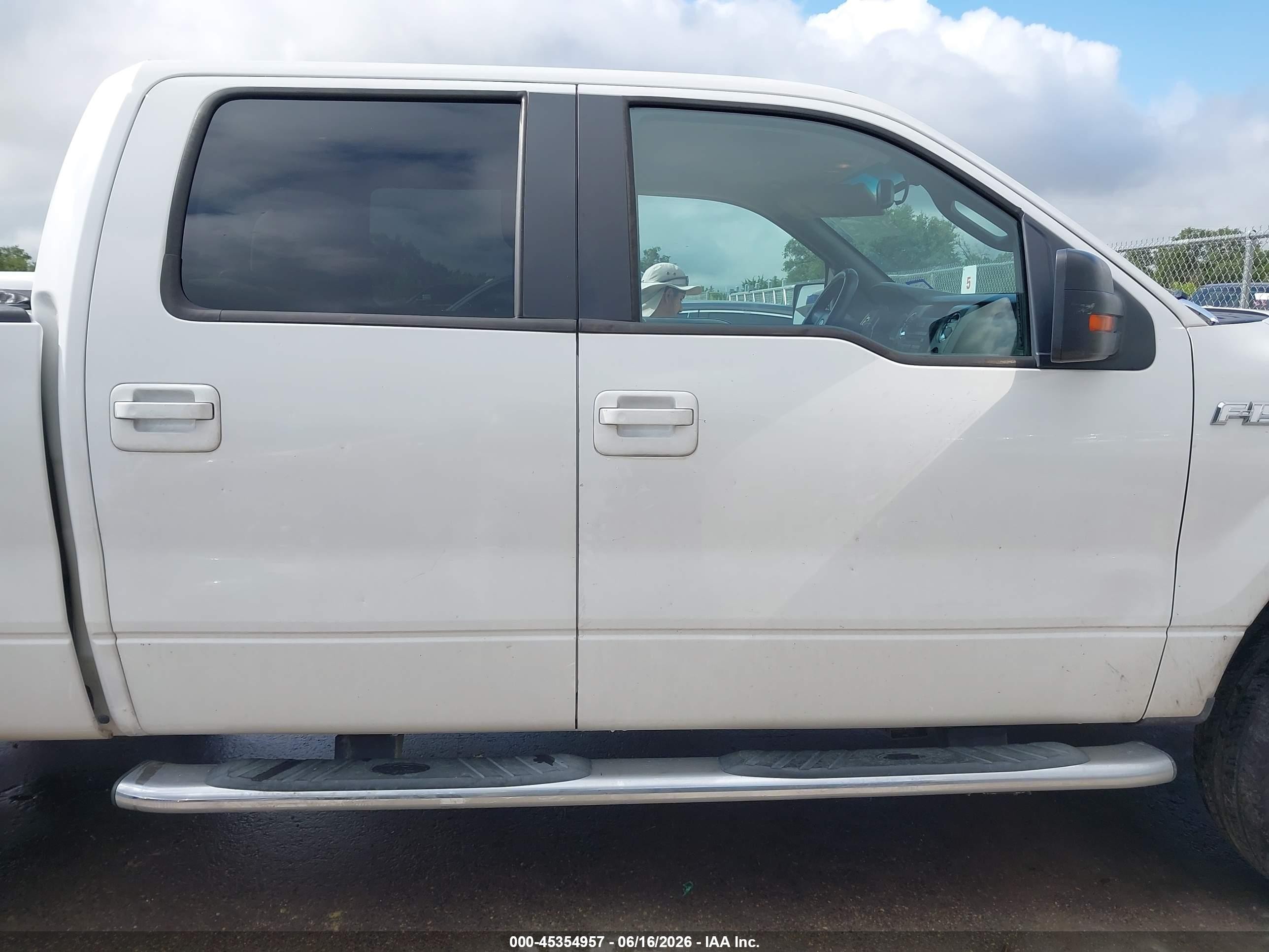2010 Ford F-150 Fx4/harley-davidson/king Ranch/lariat/platinum/xl/xlt White vin: 1FTFW1EV3AFB69429