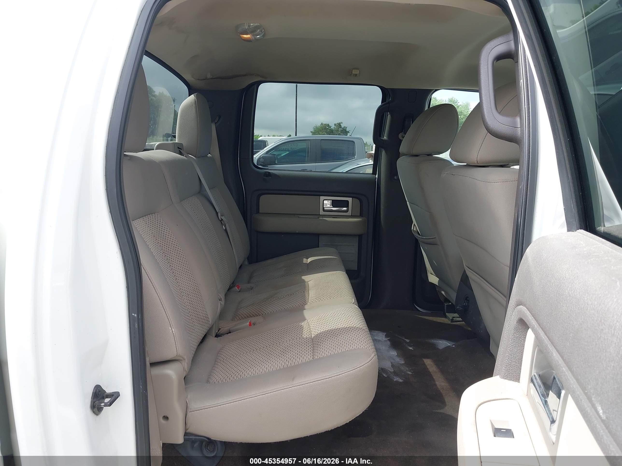 2010 Ford F-150 Fx4/harley-davidson/king Ranch/lariat/platinum/xl/xlt White vin: 1FTFW1EV3AFB69429