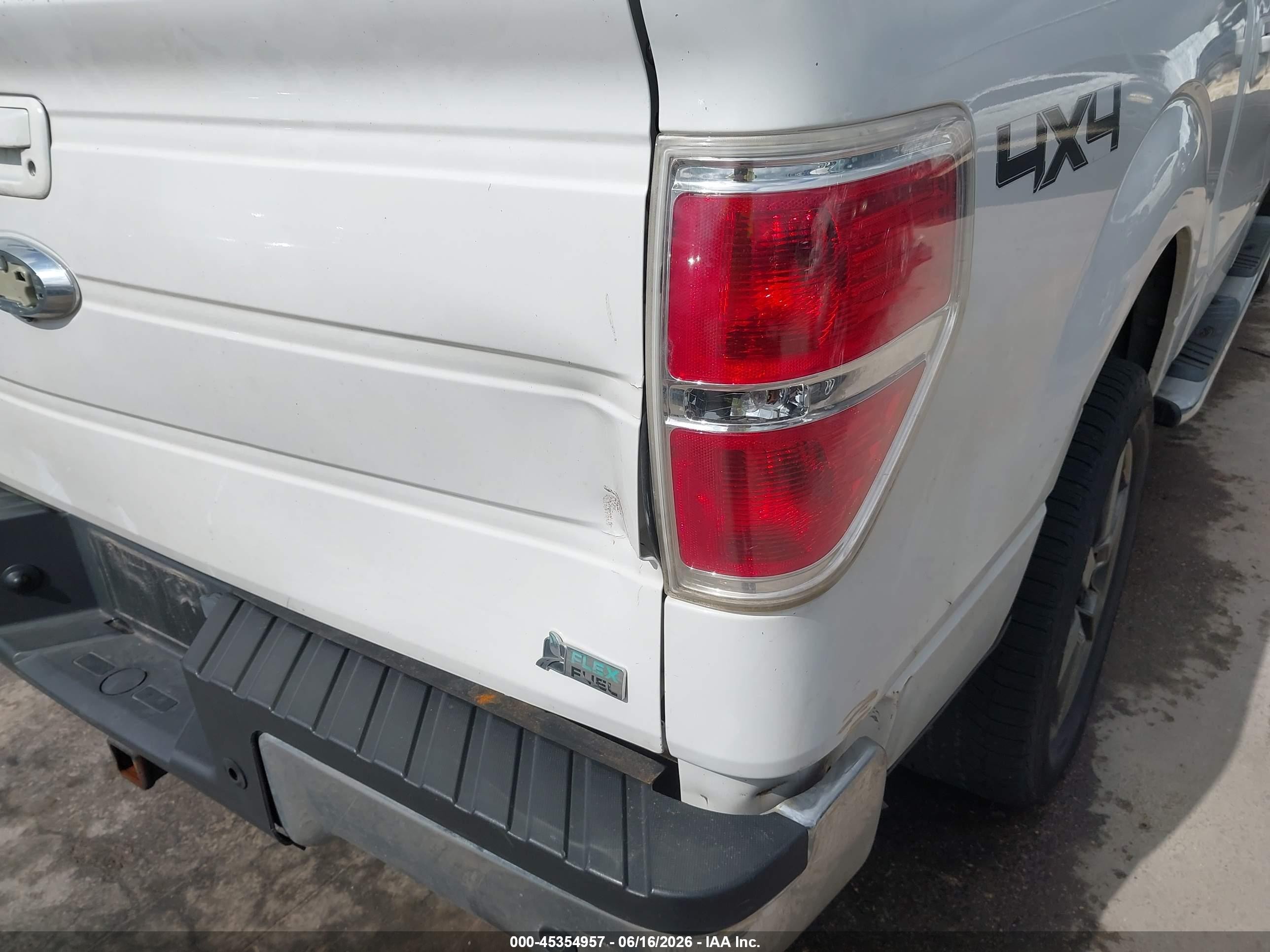 2010 Ford F-150 Fx4/harley-davidson/king Ranch/lariat/platinum/xl/xlt White vin: 1FTFW1EV3AFB69429