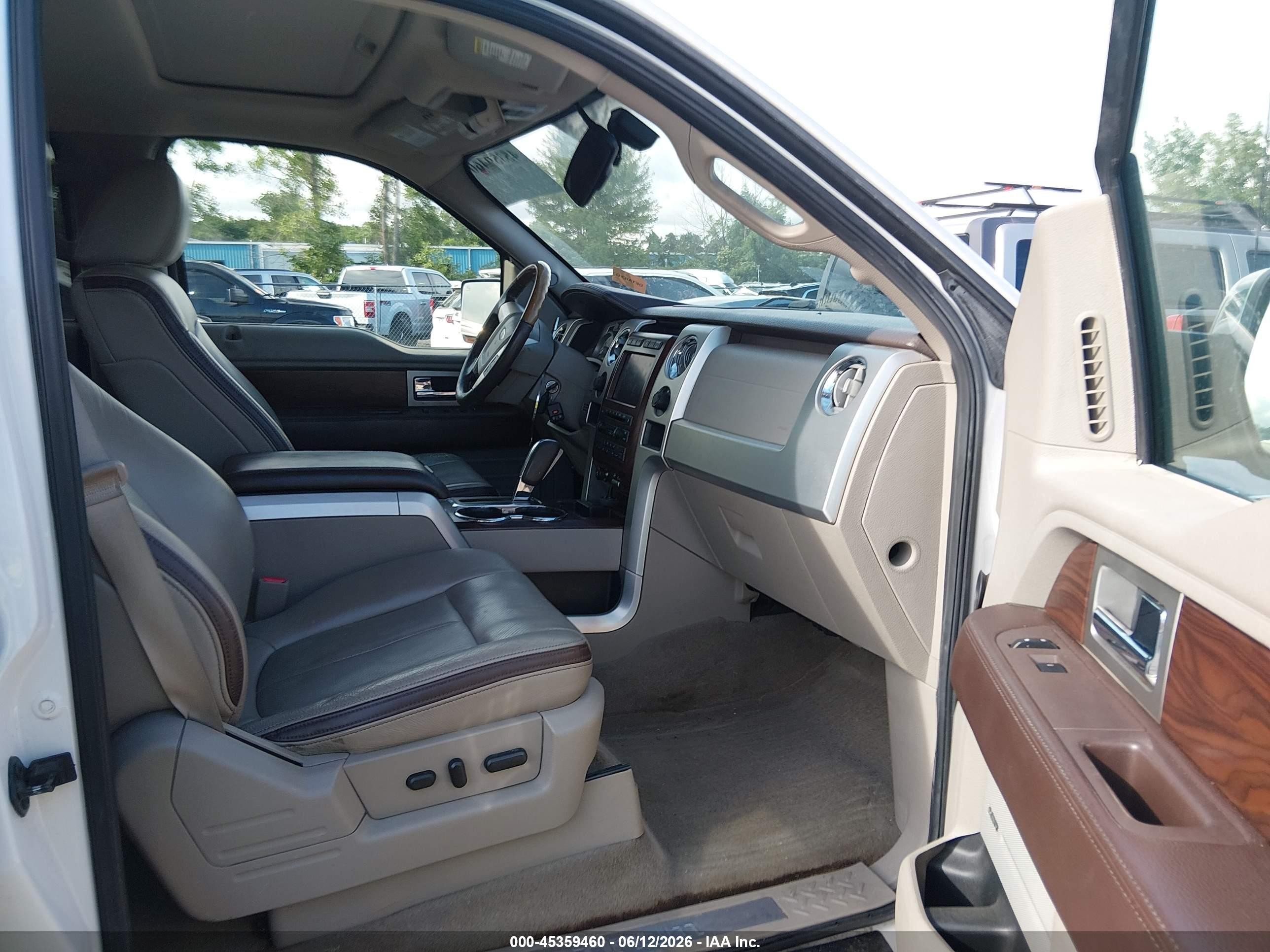 2010 Ford F-150 Fx4/harley-davidson/king Ranch/lariat/platinum/xl/xlt Белый vin: 1FTFW1EV4AFA73860