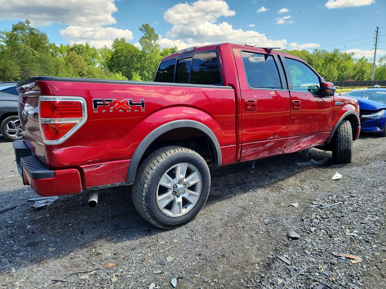 2010 Ford F150 Supercrew Red vin: 1FTFW1EV4AFB45513