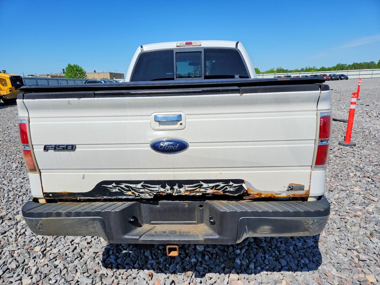 2010 Ford F150 Supercrew White vin: 1FTFW1EV4AFB92668