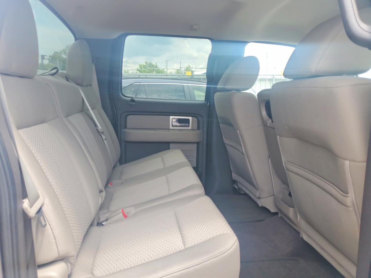 2010 Ford F150 Supercrew Gray vin: 1FTFW1EV4AKA23578