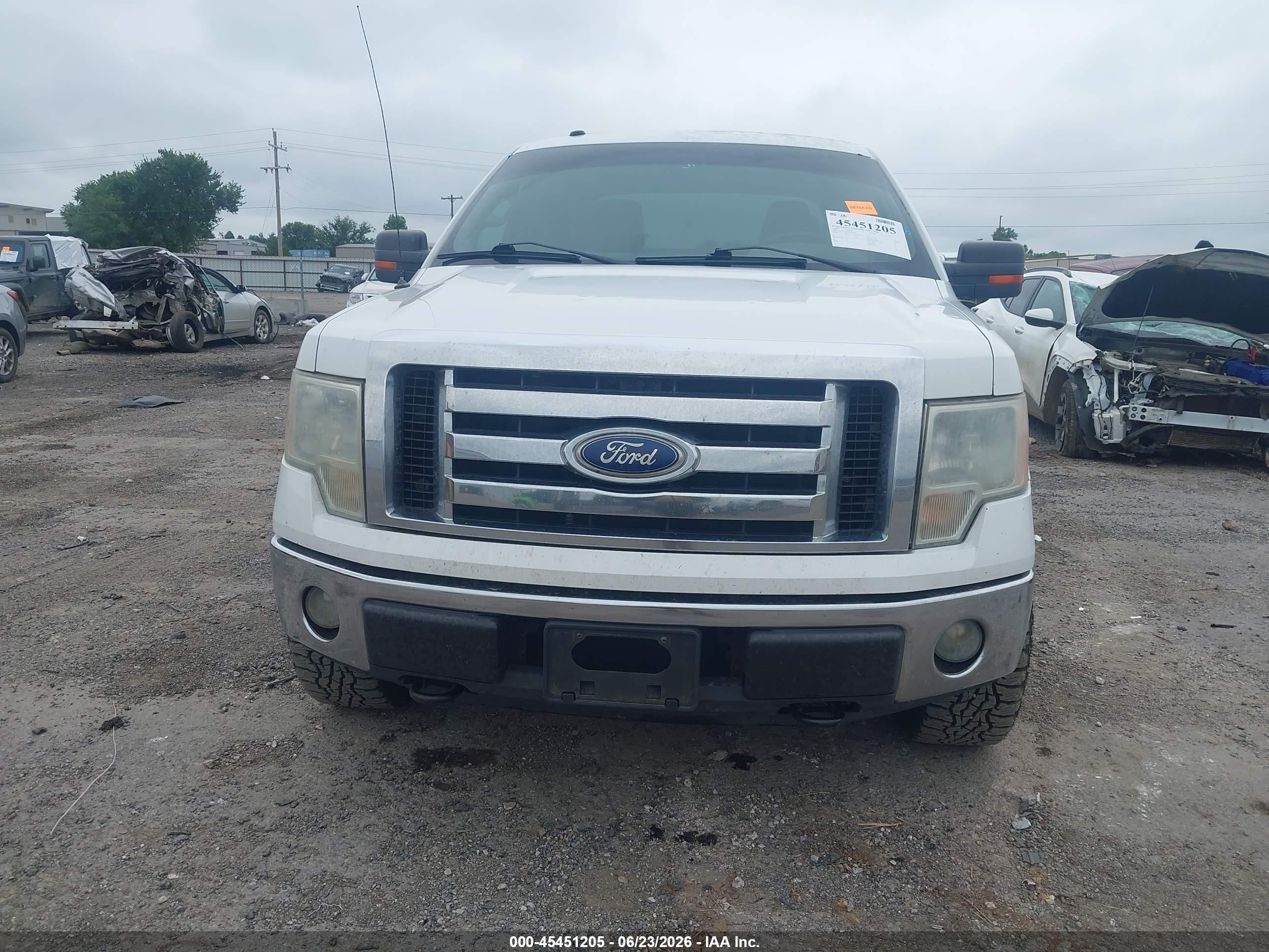 2010 Ford F-150 Fx4/harley-davidson/king Ranch/lariat/platinum/xl/xlt White vin: 1FTFW1EV4AKB57698