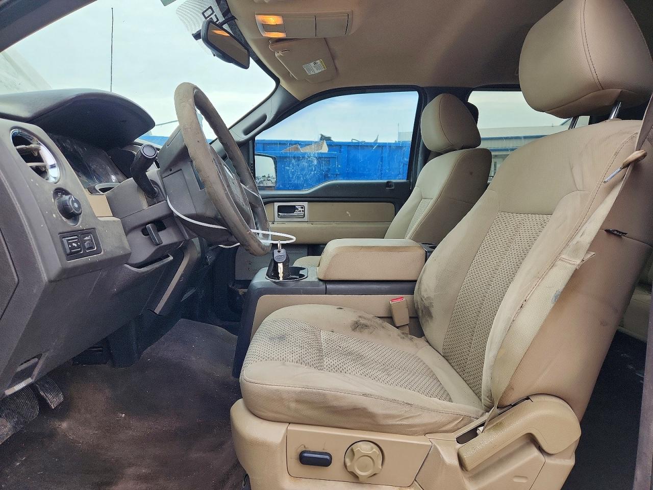 2010 Ford F-150 Золотой vin: 1FTFW1EV4AKE10955