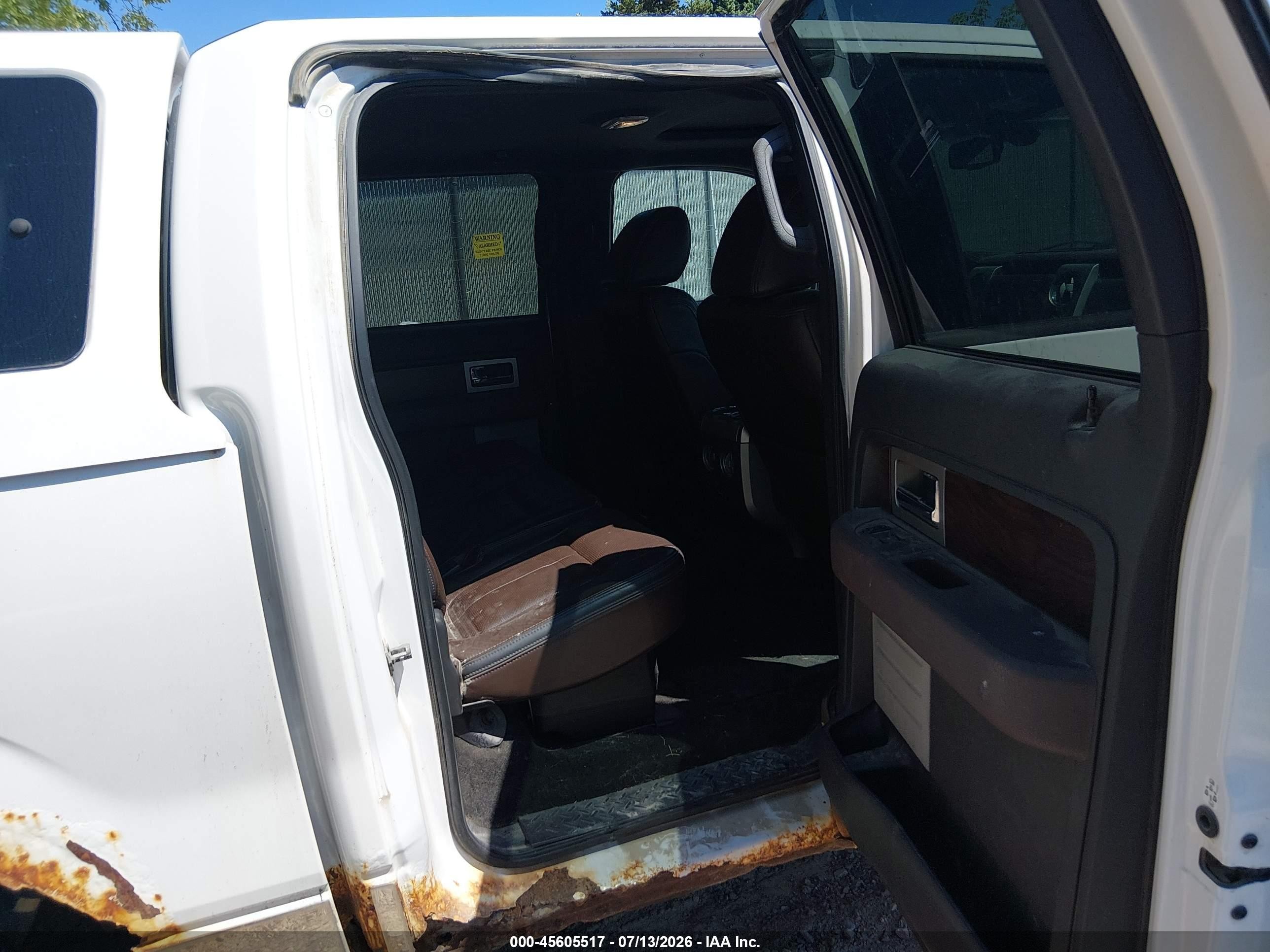 2010 Ford F-150 Fx4/harley-davidson/king Ranch/lariat/platinum/xl/xlt White vin: 1FTFW1EV5AFB39459