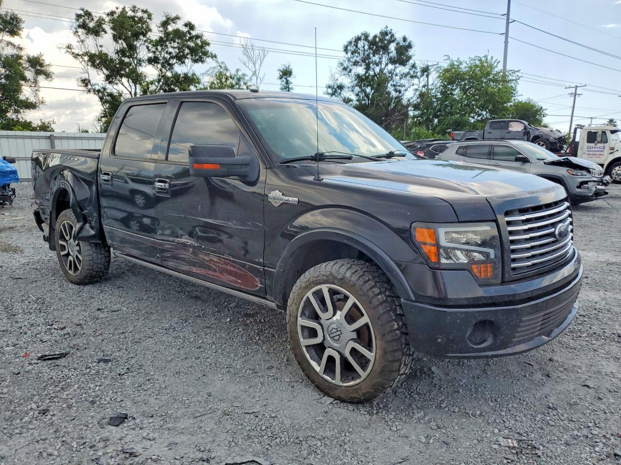 2010 Ford F150 Supercrew Black vin: 1FTFW1EV5AFB48629