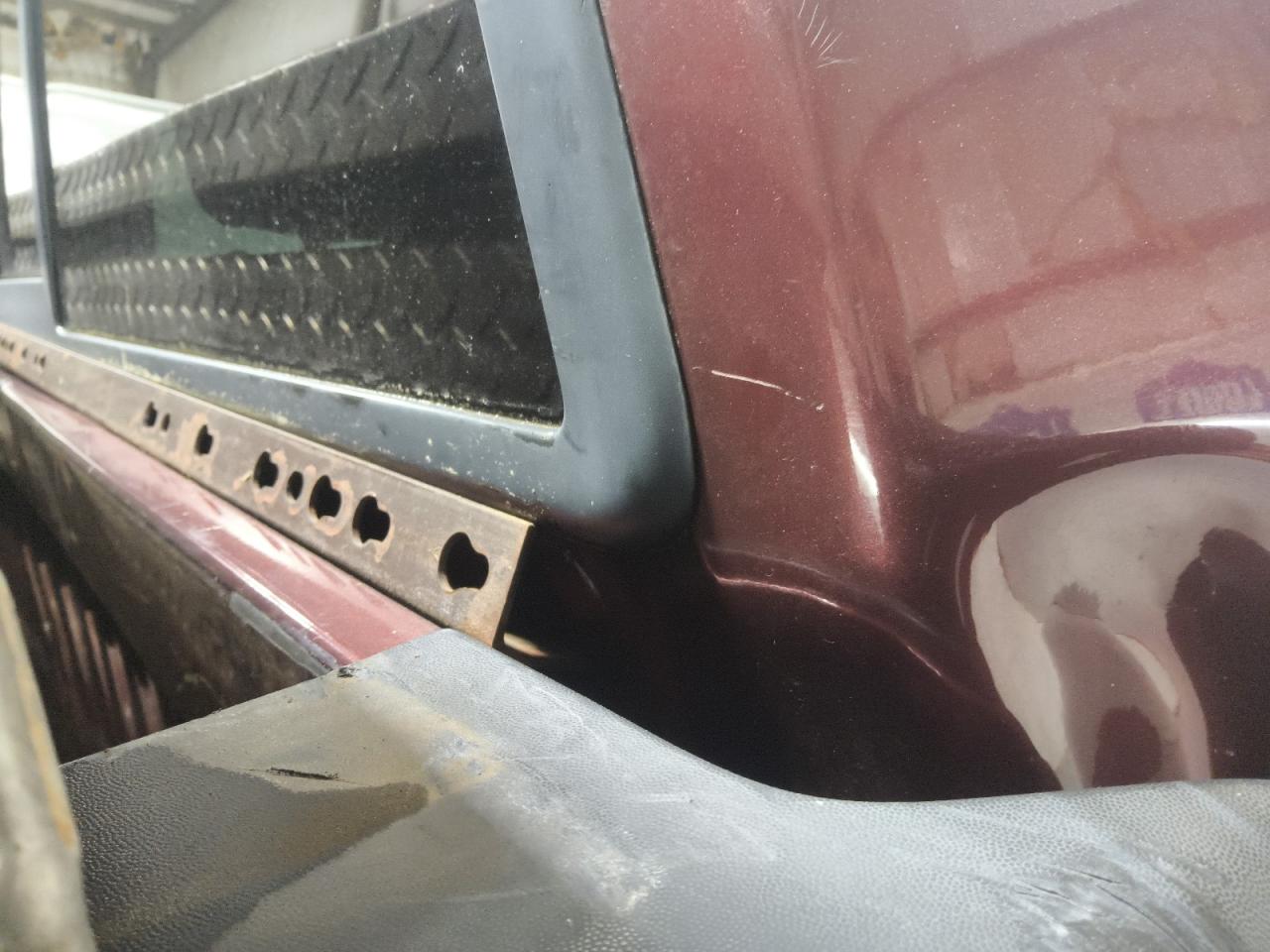 2010 Ford F150 Supercrew Maroon vin: 1FTFW1EV5AFB94283 Damage: R Cab Corner Panel, Heavy Scratch, 1 To 2 Inches