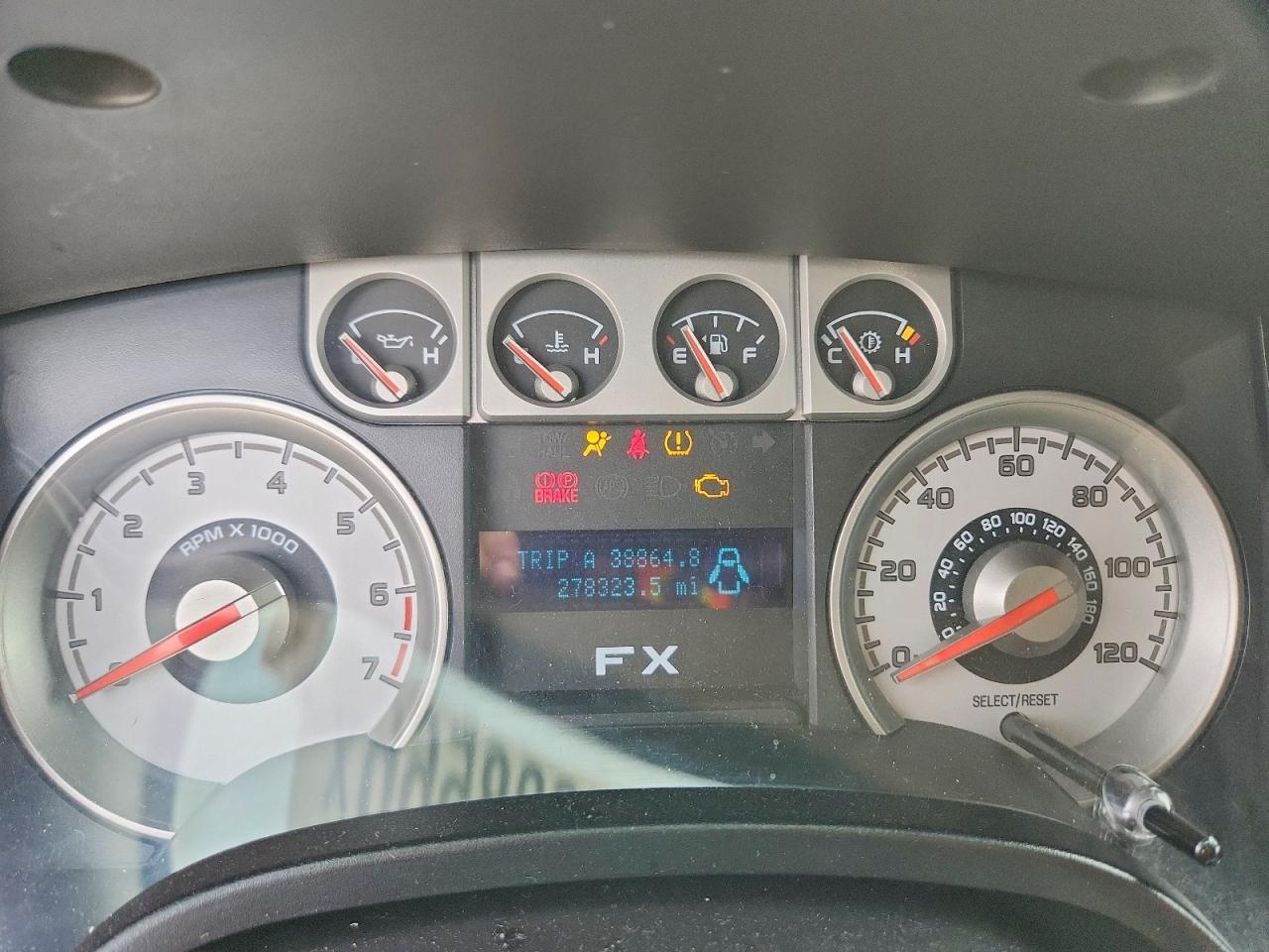 2010 Ford F150 Supercrew Red vin: 1FTFW1EV5AFC83075