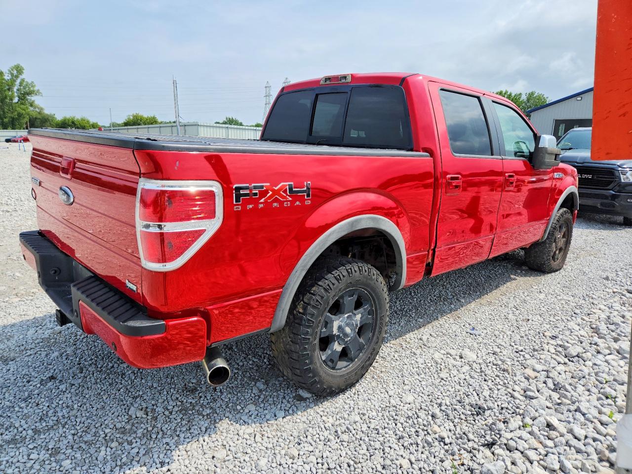2010 Ford F150 Supercrew Red vin: 1FTFW1EV5AFC83075