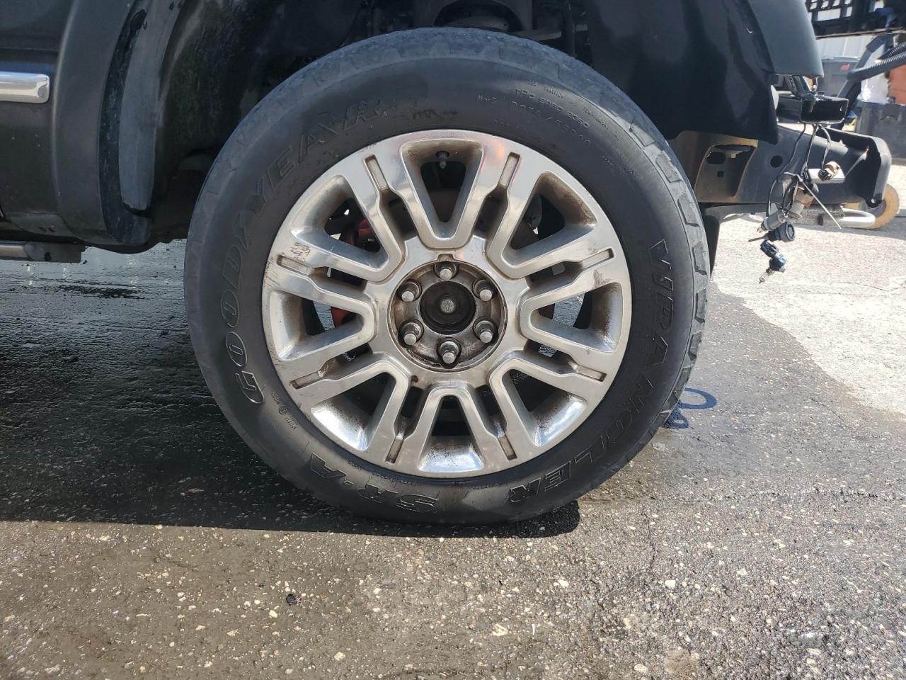 2010 Ford F150 Supercrew Black vin: 1FTFW1EV6AFC21698 Damage: Right Front Wheel, Curb Rash, 3 To 4 Inches