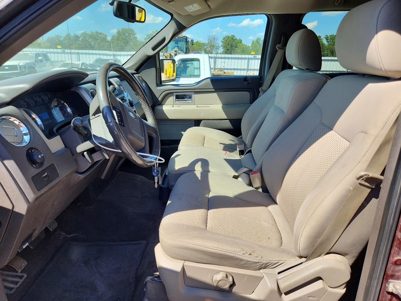 2010 Ford F150 Supercrew Burgundy vin: 1FTFW1EV6AFC39053