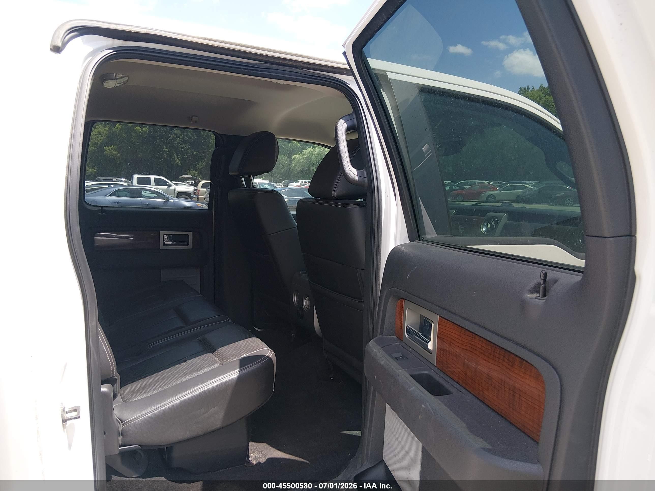 2010 Ford F-150 Fx4/harley-davidson/king Ranch/lariat/platinum/xl/xlt White vin: 1FTFW1EV6AFC49047