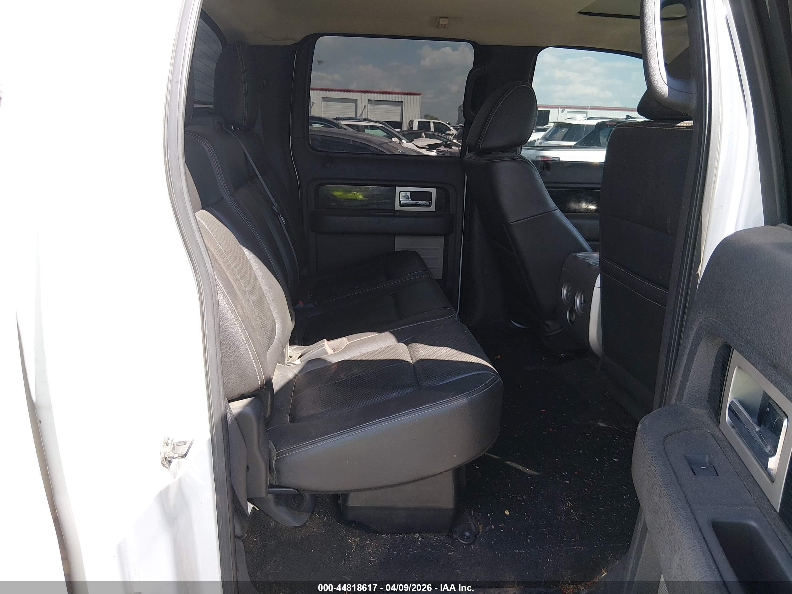 2010 Ford F-150 Fx4/harley-davidson/king Ranch/lariat/platinum/xl/xlt White vin: 1FTFW1EV6AFC62073