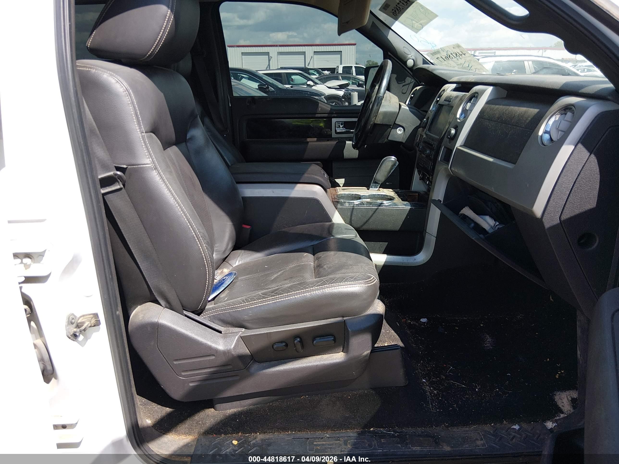 2010 Ford F-150 Fx4/harley-davidson/king Ranch/lariat/platinum/xl/xlt White vin: 1FTFW1EV6AFC62073