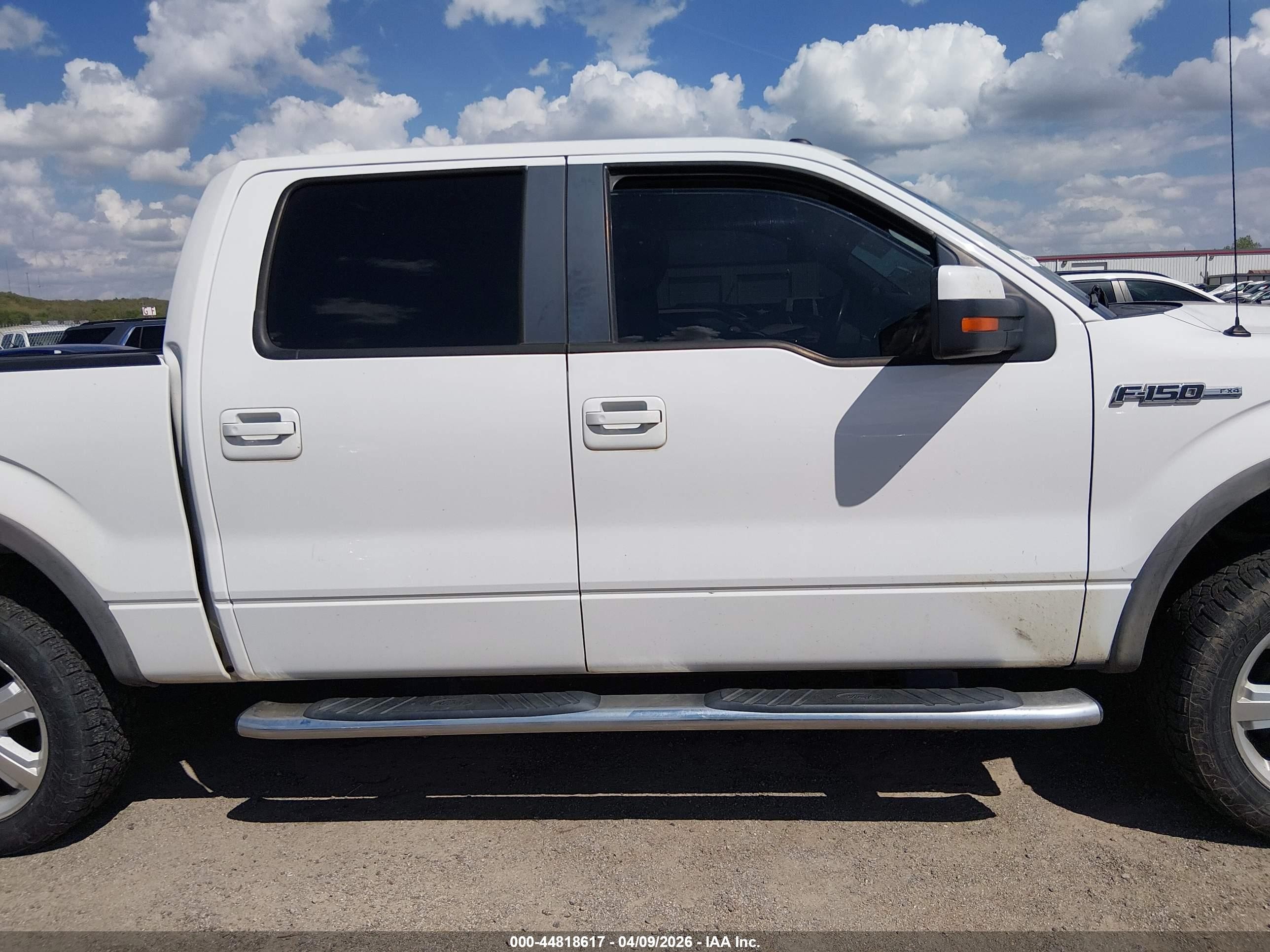 2010 Ford F-150 Fx4/harley-davidson/king Ranch/lariat/platinum/xl/xlt White vin: 1FTFW1EV6AFC62073