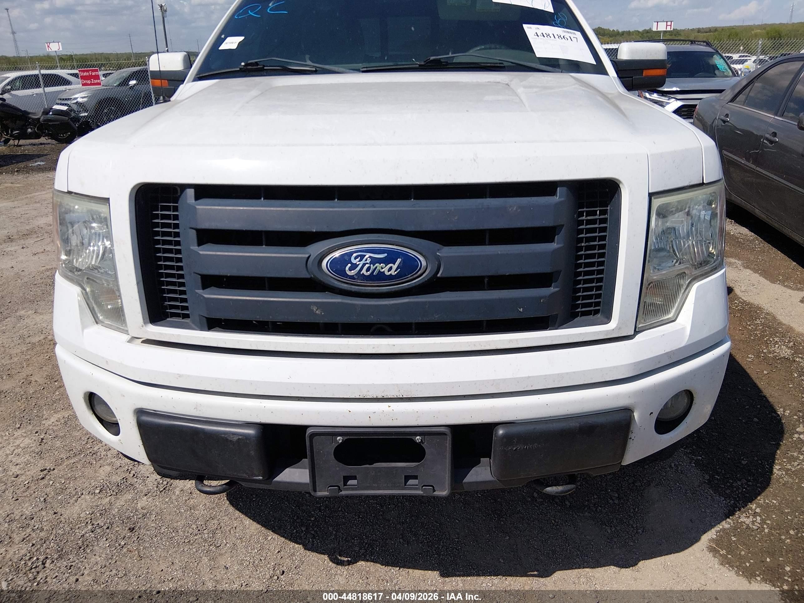 2010 Ford F-150 Fx4/harley-davidson/king Ranch/lariat/platinum/xl/xlt White vin: 1FTFW1EV6AFC62073