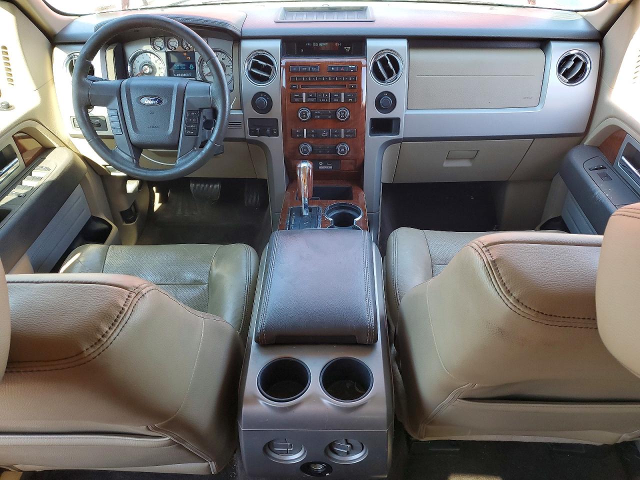 2010 Ford F150 Supercrew Red vin: 1FTFW1EV7AFA69107
