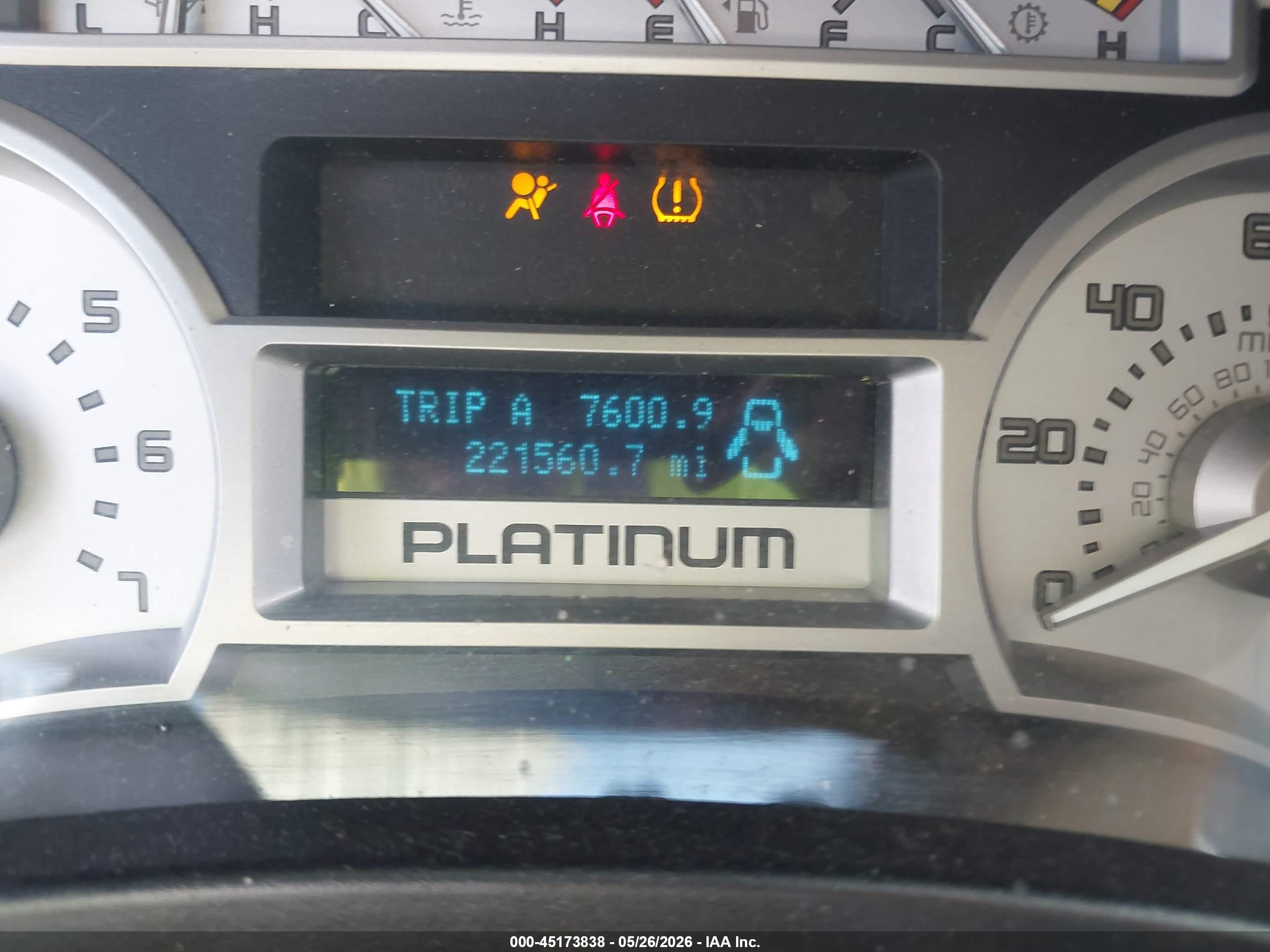 2010 Ford F-150 Platinum Красный vin: 1FTFW1EV7AFC84714