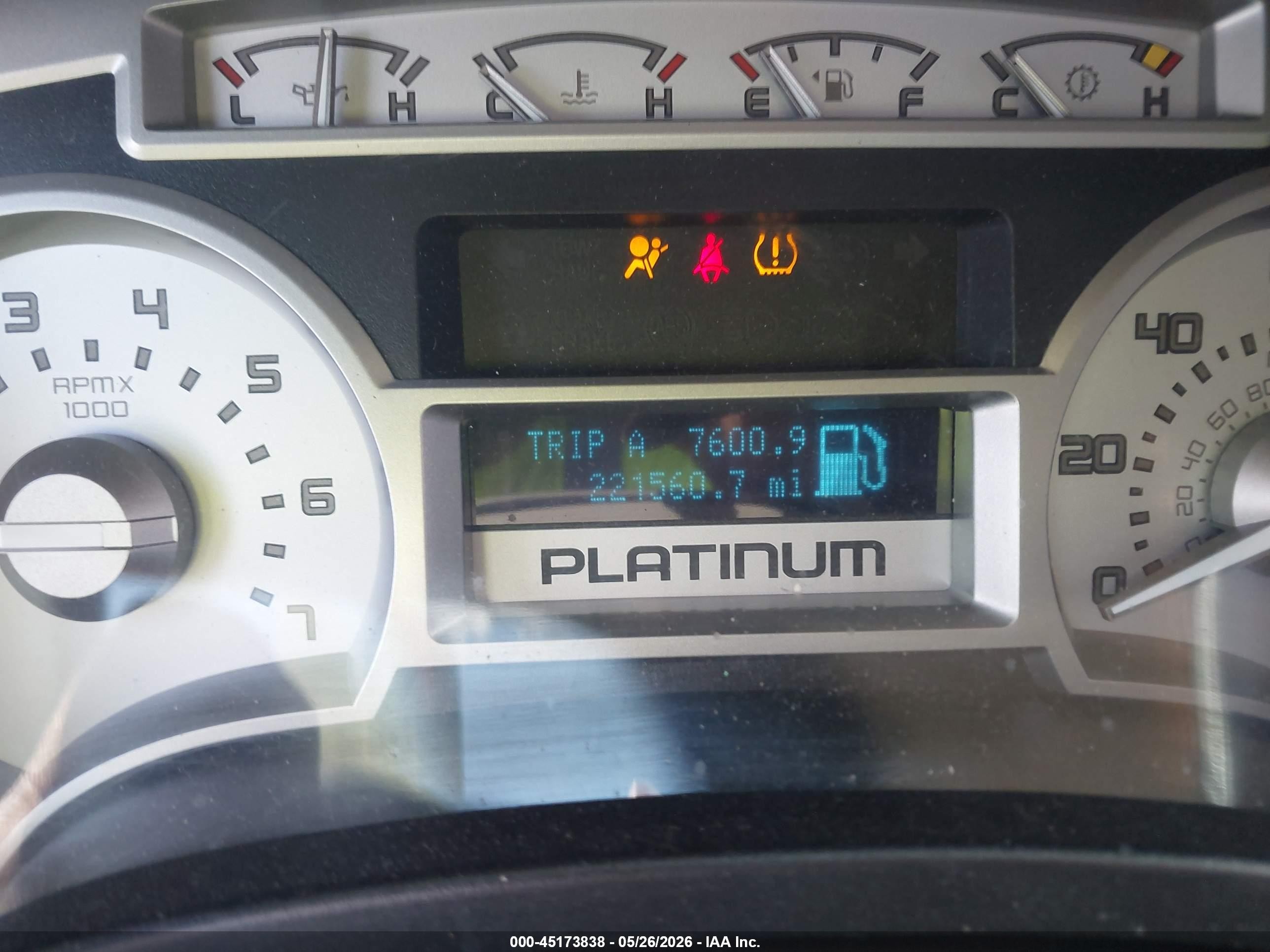 2010 Ford F-150 Platinum Красный vin: 1FTFW1EV7AFC84714