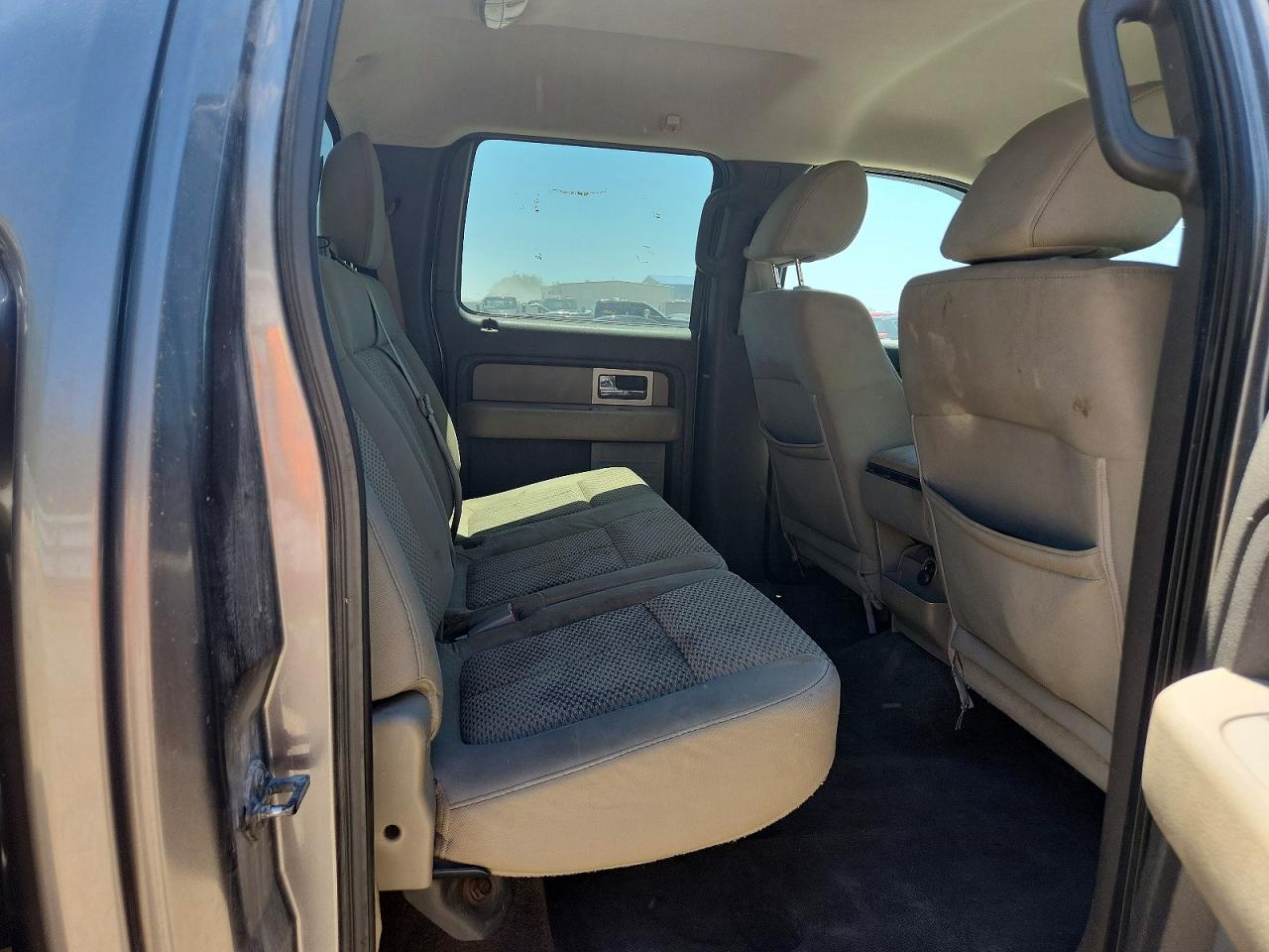 2010 Ford F-150 Серый vin: 1FTFW1EV7AFC93462