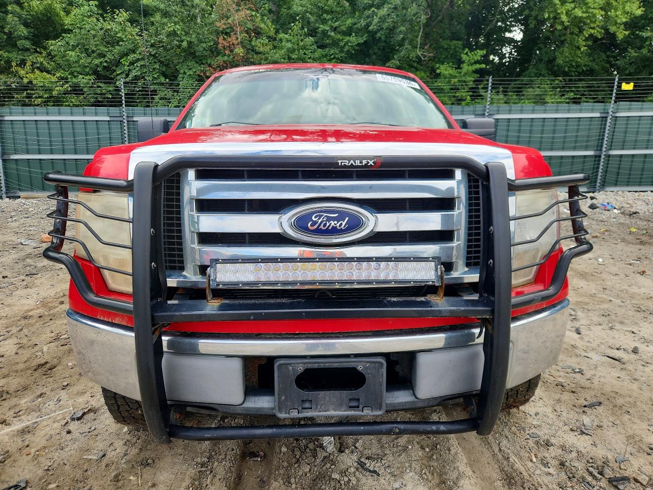 2010 Ford F150 Supercrew Red vin: 1FTFW1EV7AFD47732