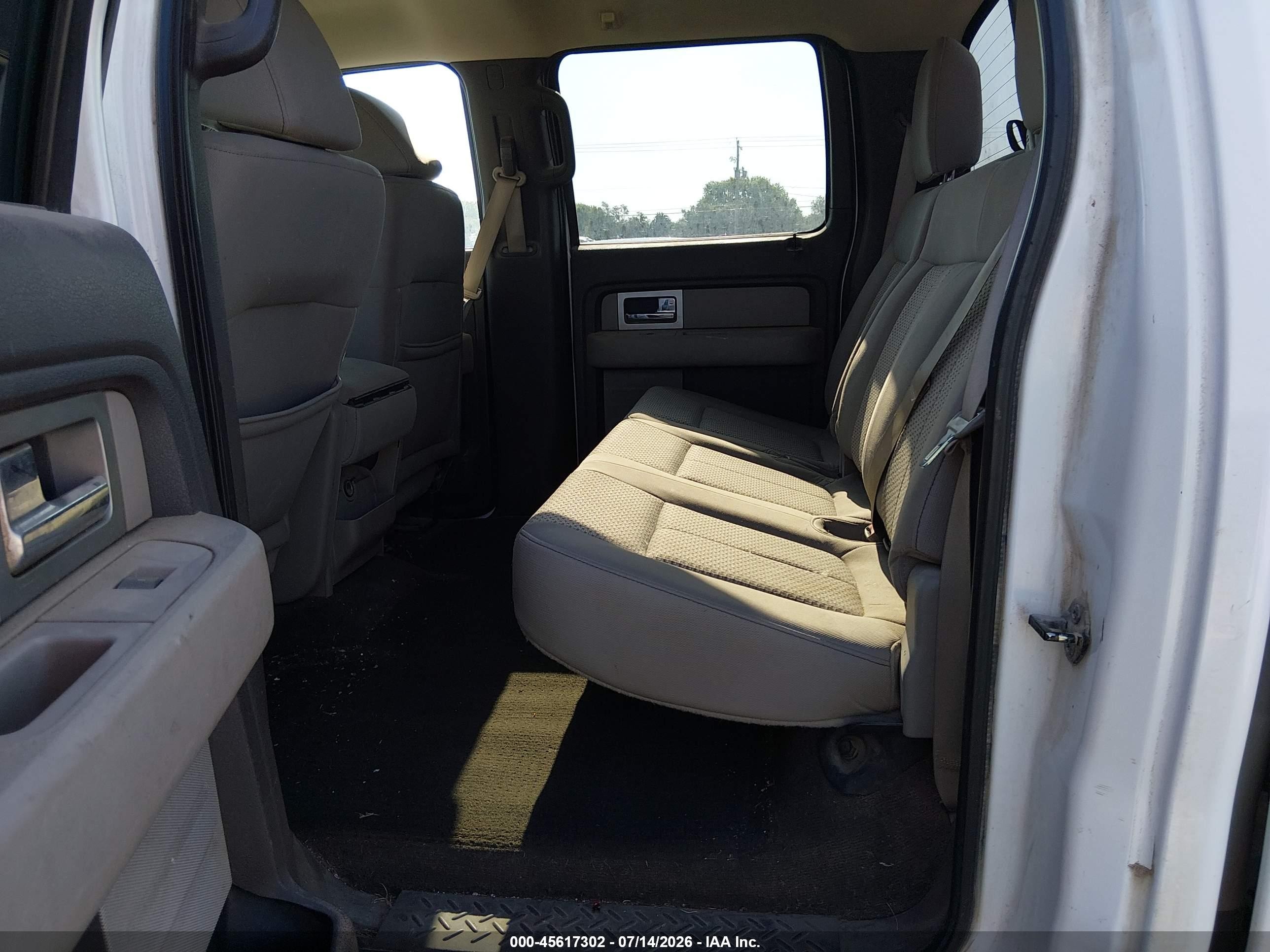 2010 Ford F-150 Fx4/harley-davidson/king Ranch/lariat/platinum/xl/xlt White vin: 1FTFW1EV7AKE37633